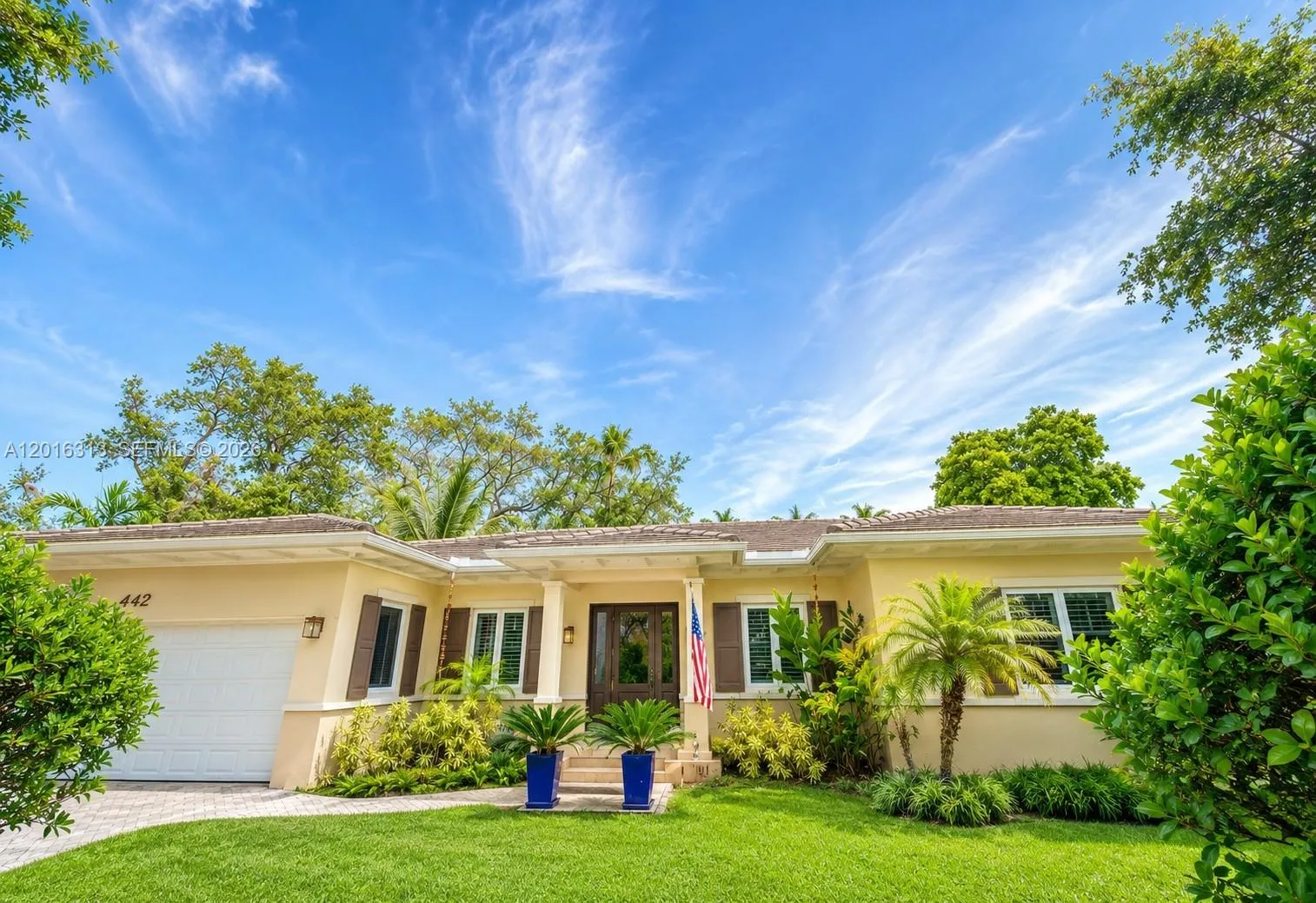 442 Amalfi Ave, Coral Gables FL 33146