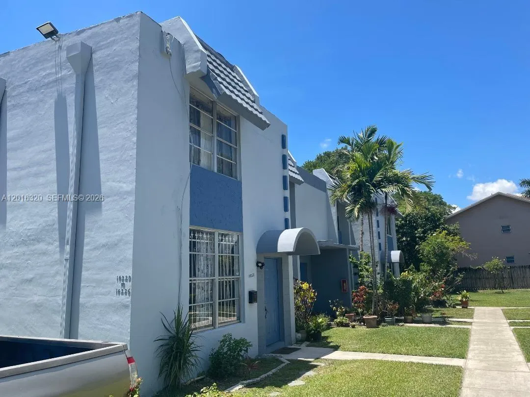 3 bedroom 2 bath for sale at 14220 NE 3rd Ct # 10A, Miami FL 33161