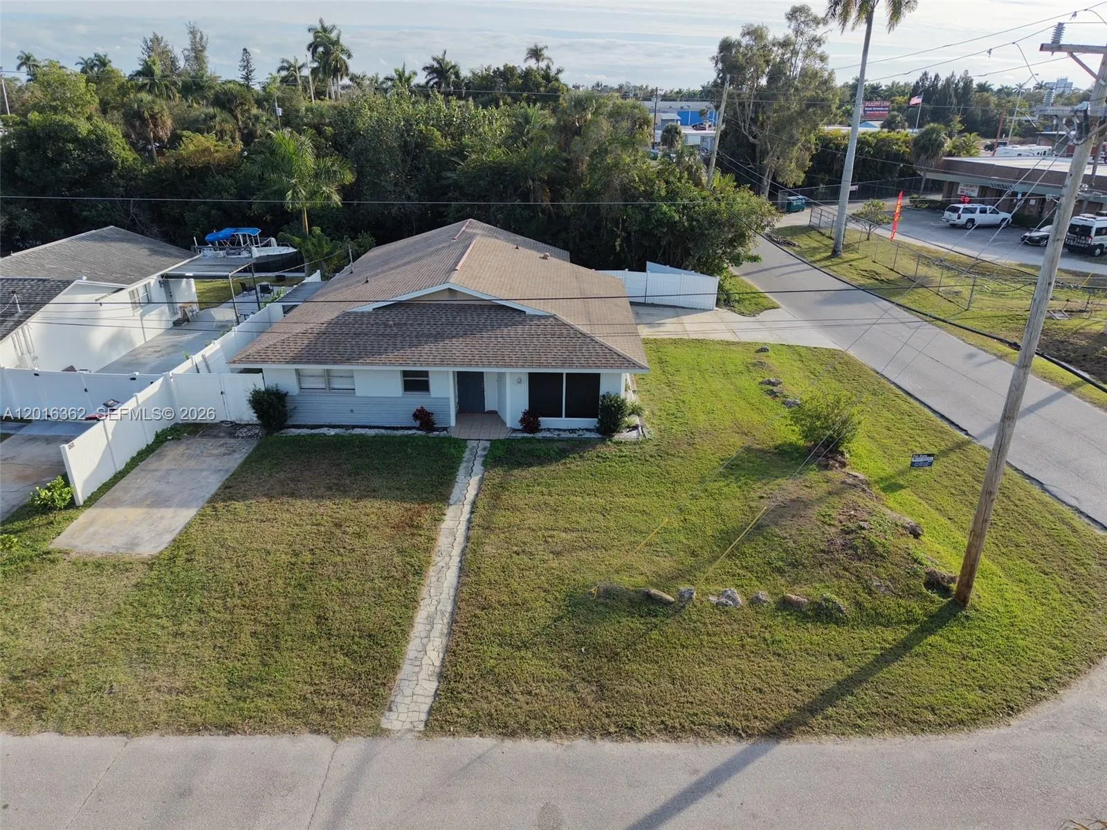 56 Cardinal Dr, North Fort Myers FL 33917