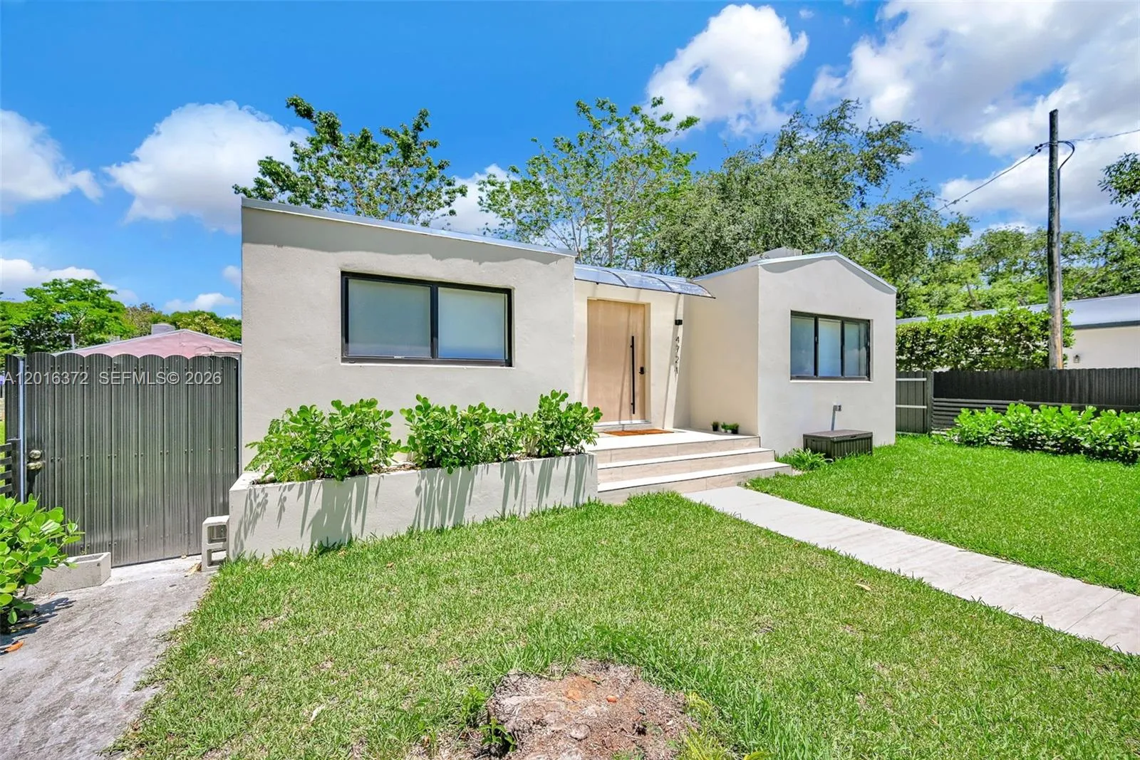 4721 NW 6th Ave, Miami FL 33127