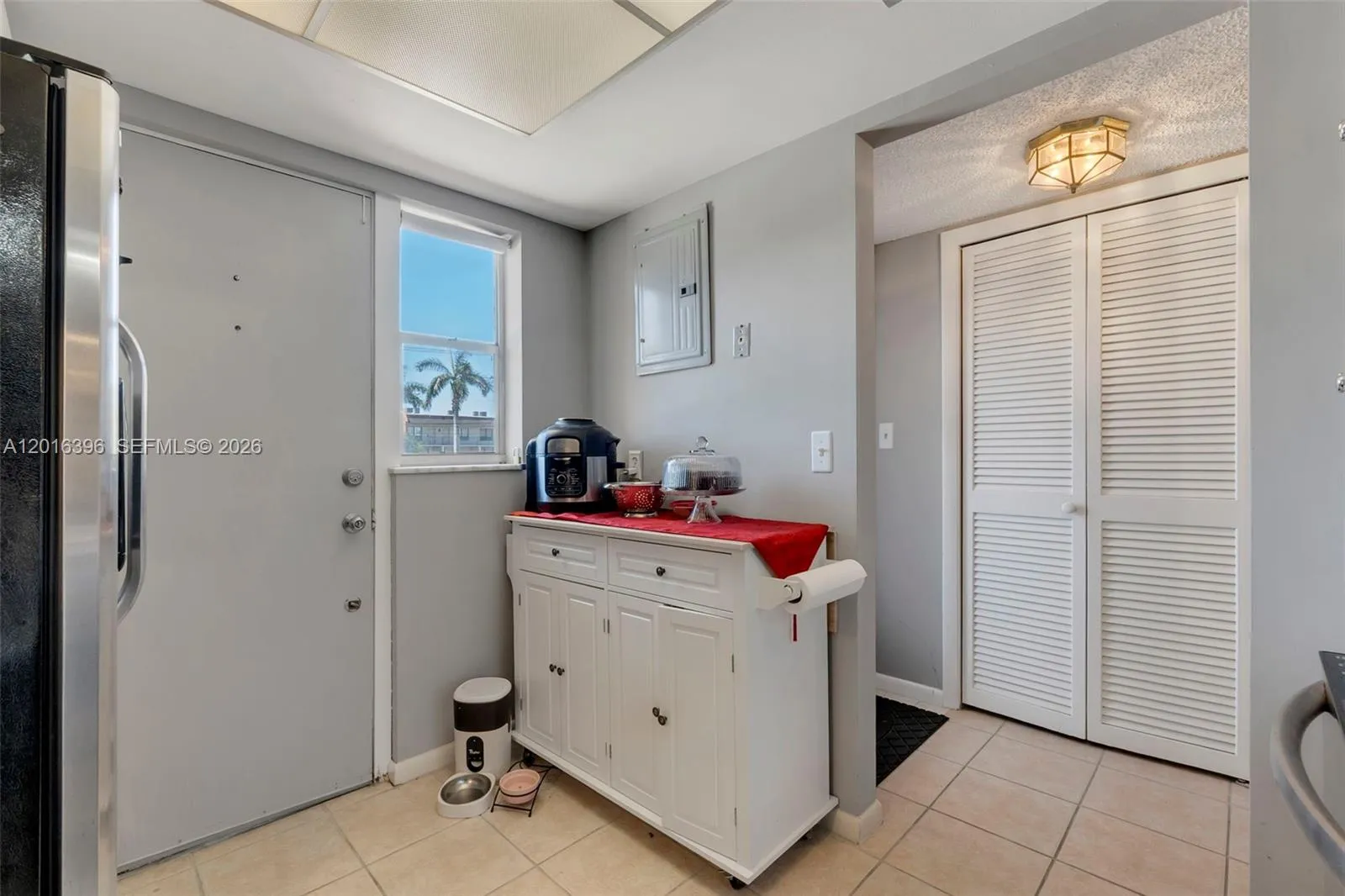 1101 Crystal Lake Dr # 203, Deerfield Beach FL 33064
