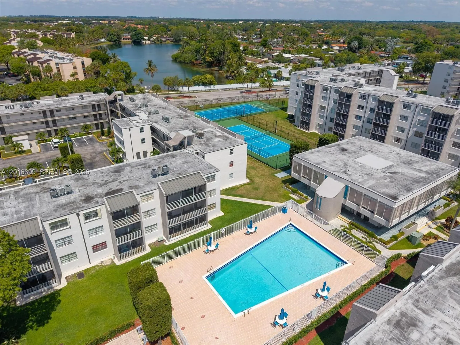 14185 SW 87th St # 212A, Miami FL 33183