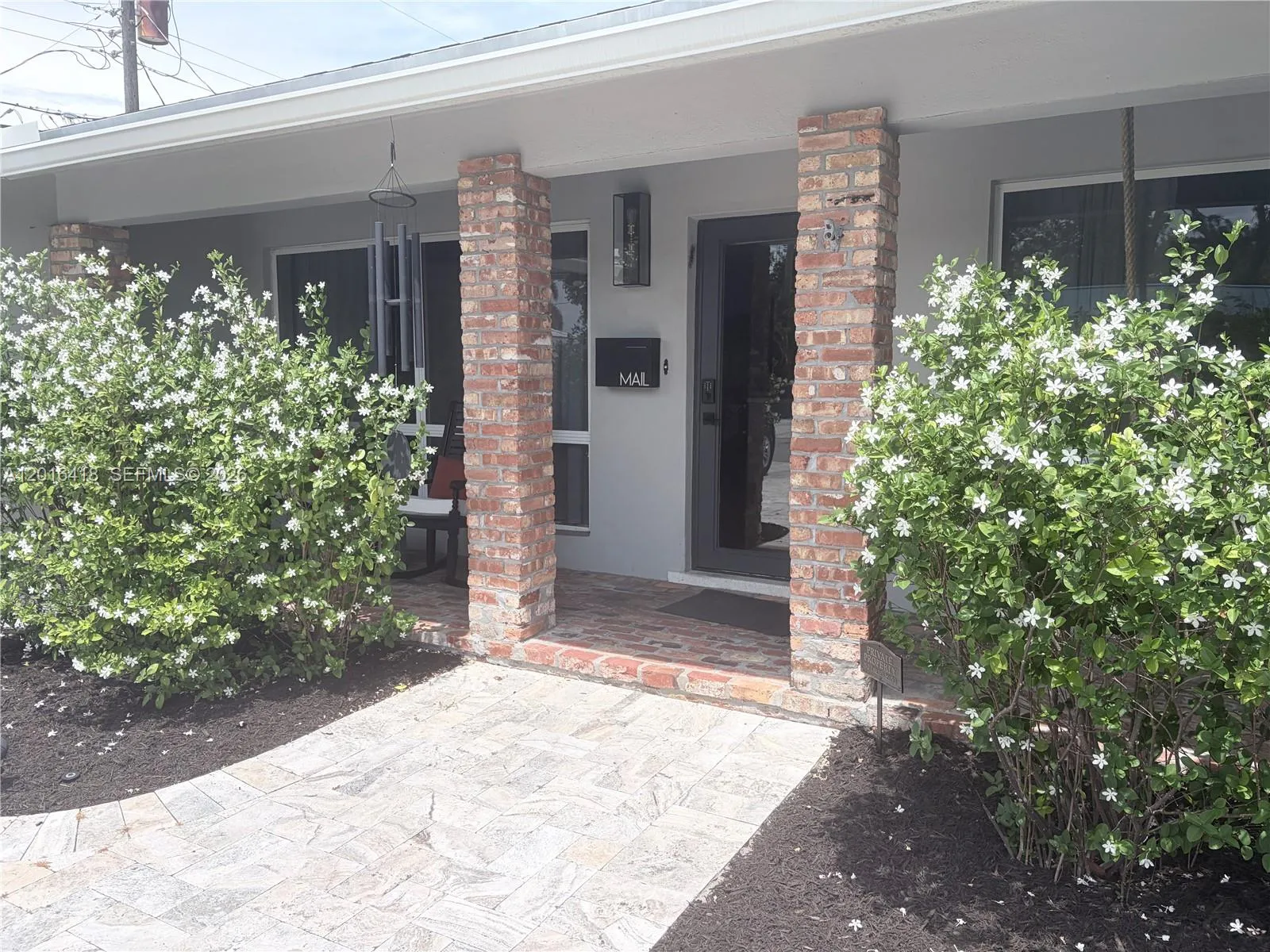 1705 NE 24th St, Wilton Manors FL 33305