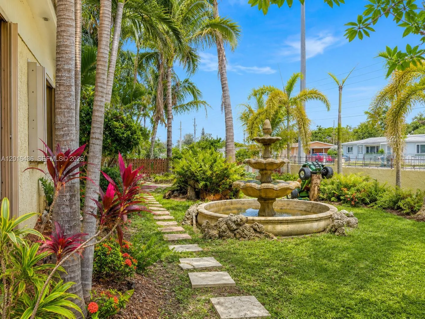 3471 NW 207th St, Miami Gardens FL 33056