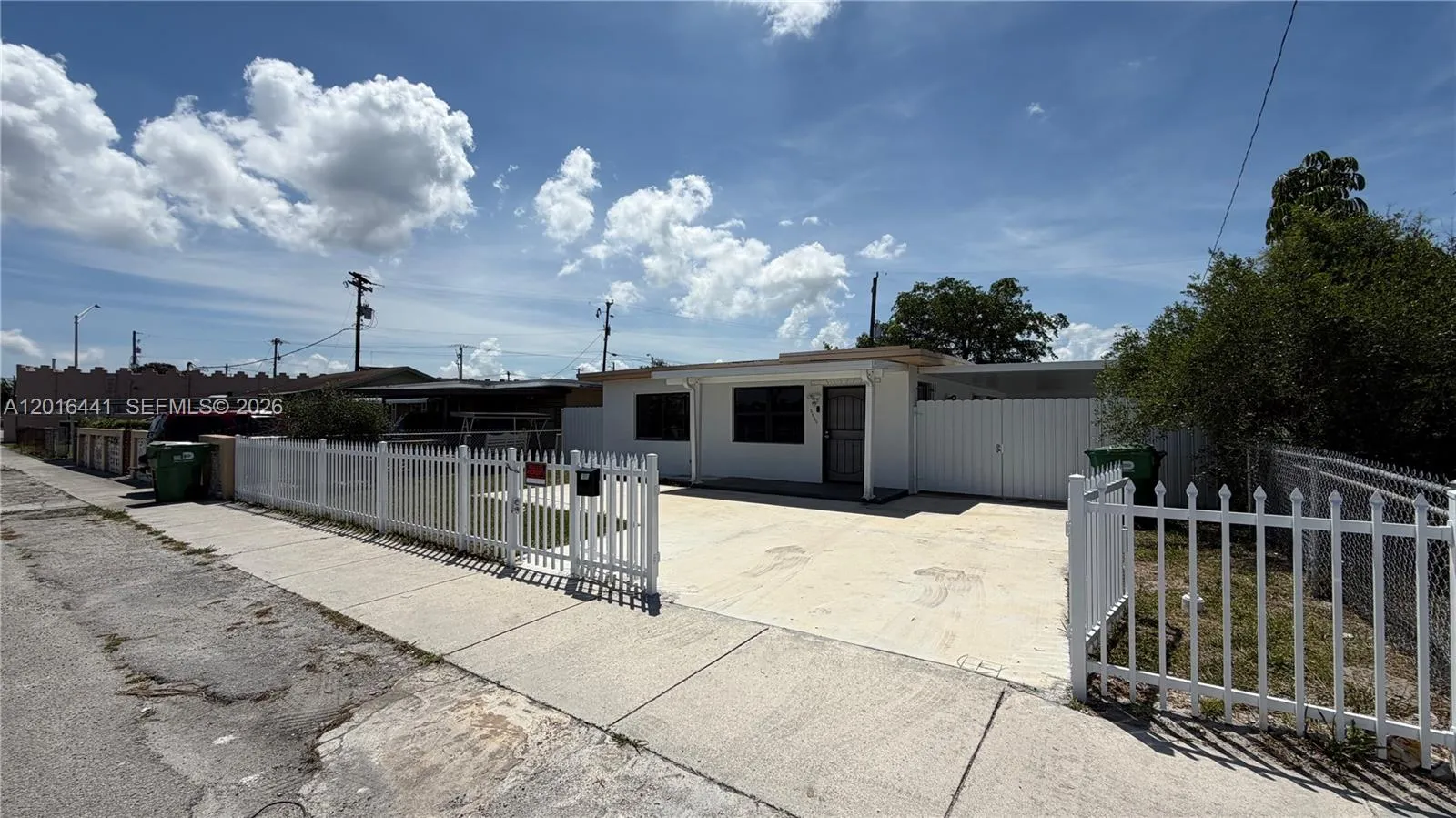 2230 Service Rd, Opa-Locka FL 33054