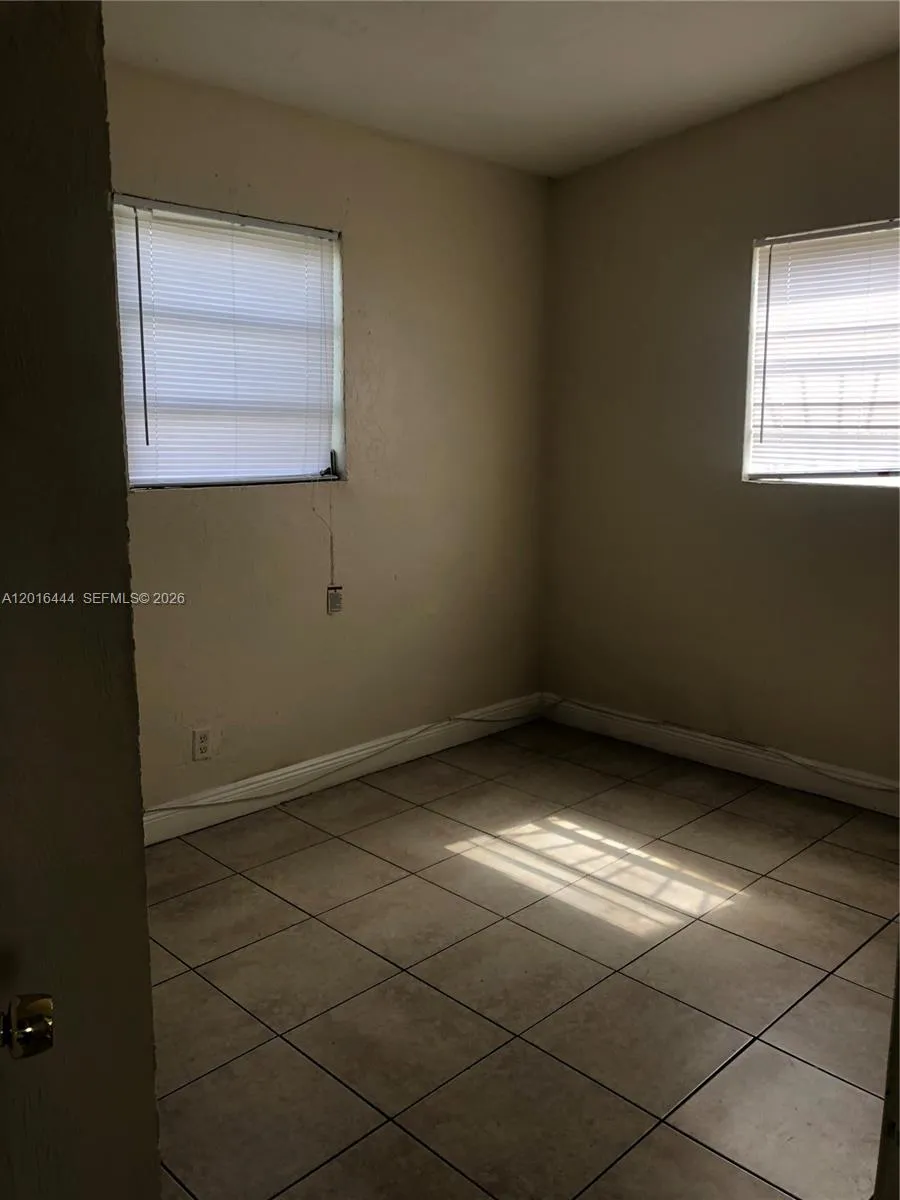 640 SW 7th St, Homestead FL 33030