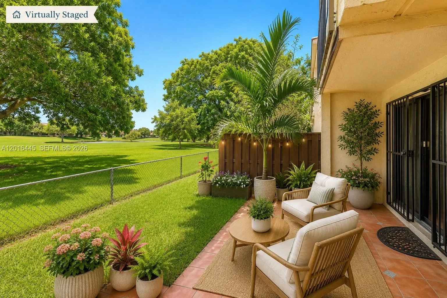 425 W Park Dr # 10, Miami FL 33172