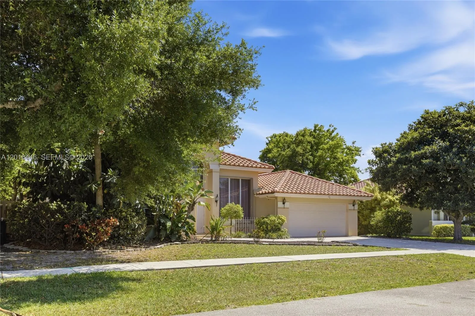 9612 N Carousel Cir N, Boca Raton FL 33434
