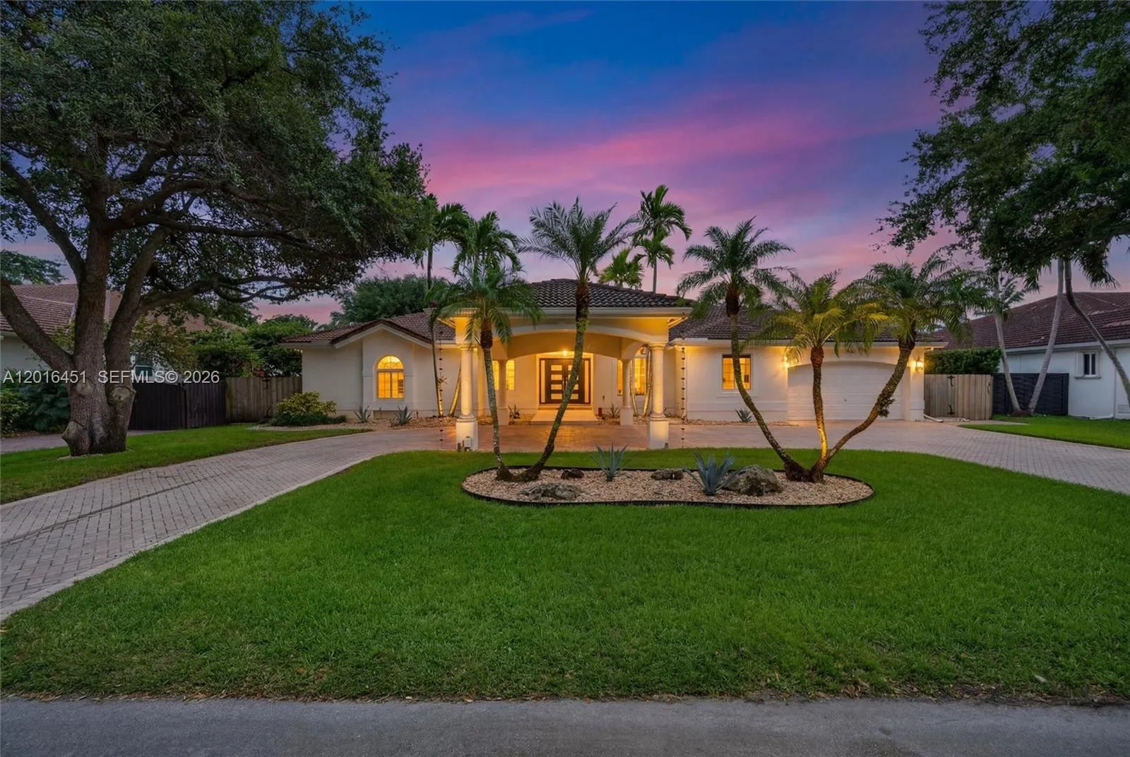 5 bedroom 4 bath for sale at 9474 SW 125th Ter, Miami FL 33176