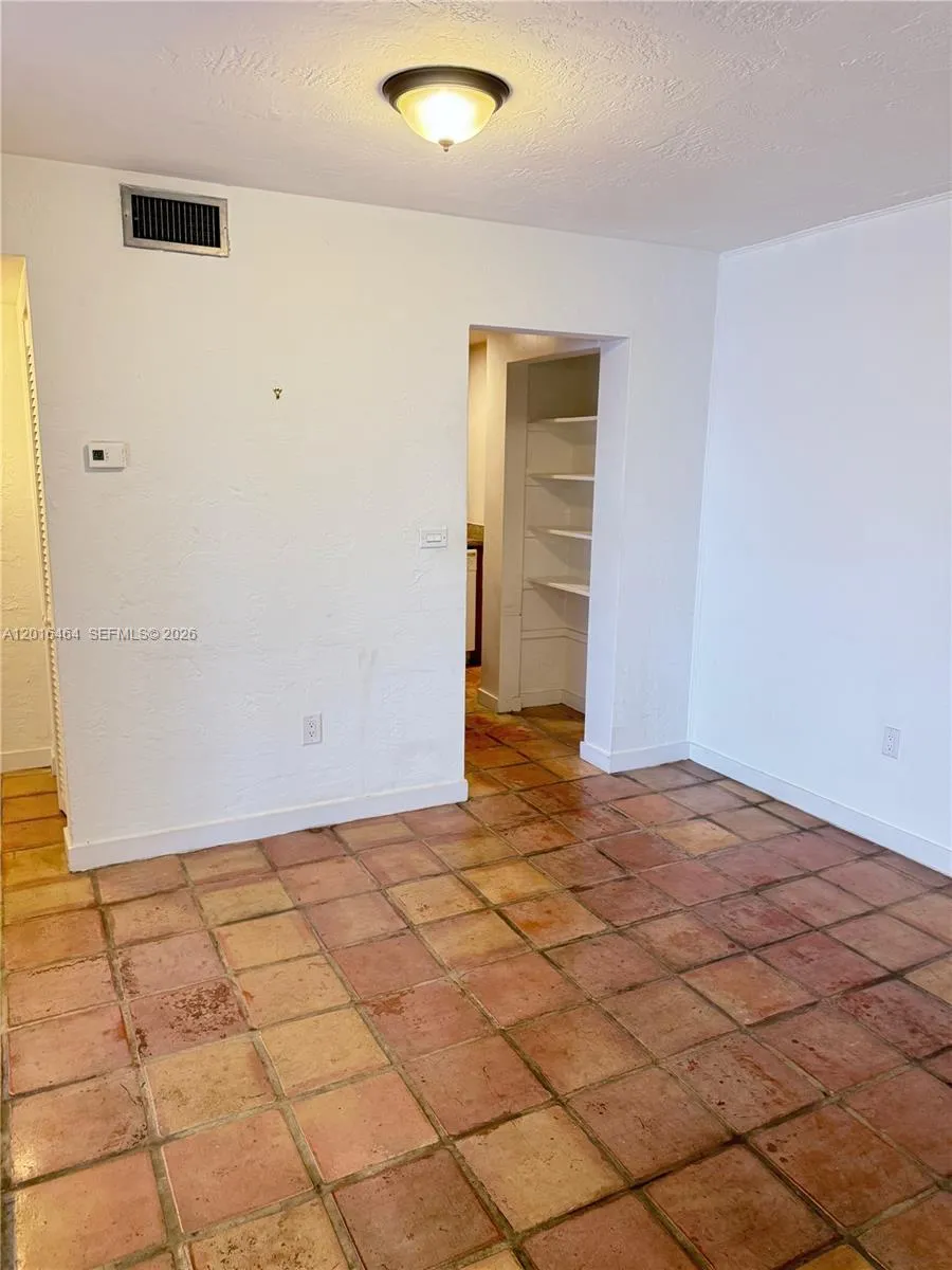 1205 Mariposa Ave # 301, Coral Gables FL 33146