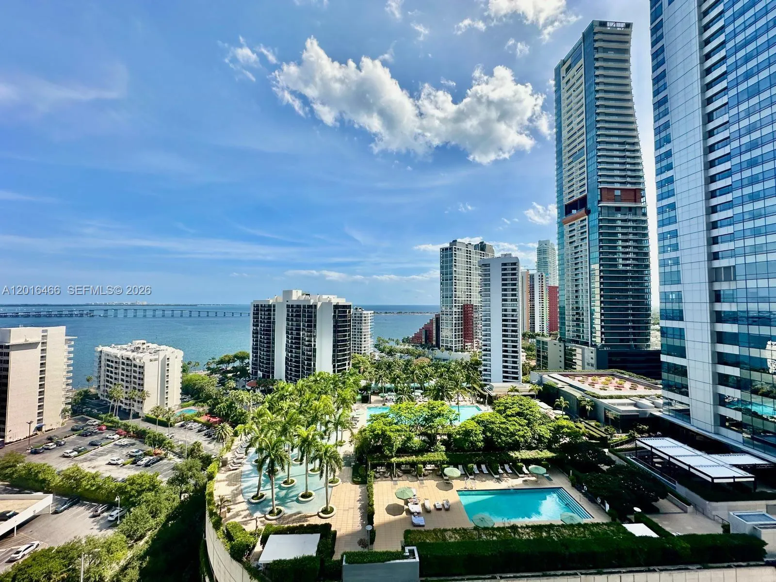 185 SE 14th Ter # 1905, Miami FL 33131