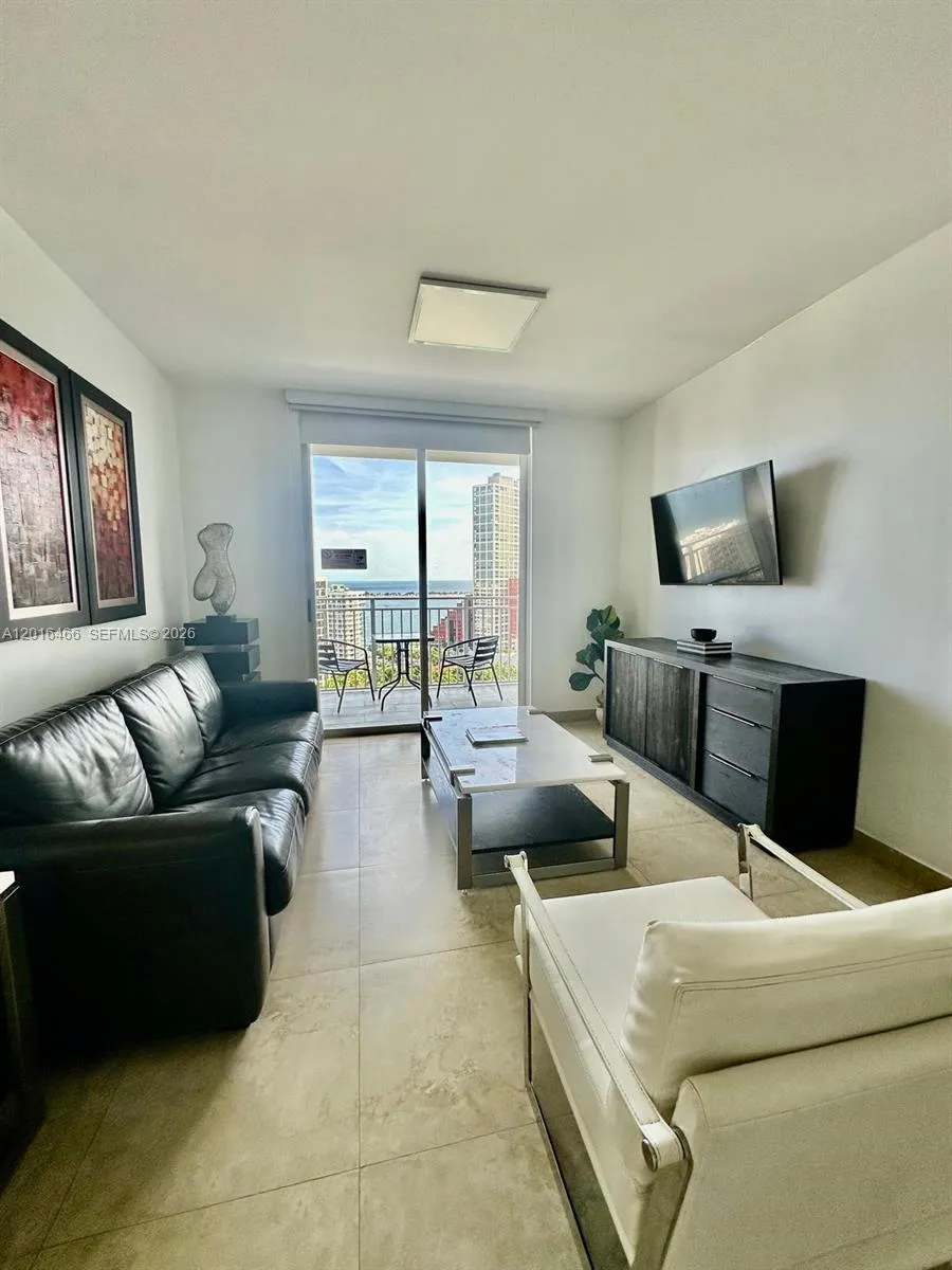 185 SE 14th Ter # 1905, Miami FL 33131