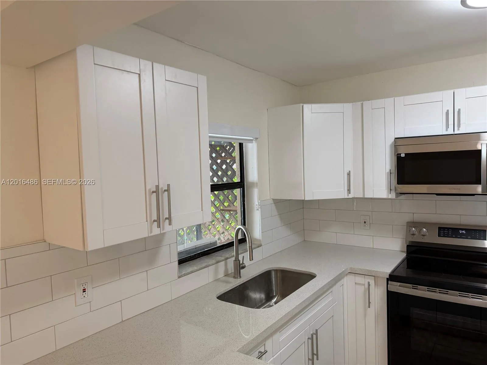 6640 W 24th Ct # 106, Hialeah FL 33016