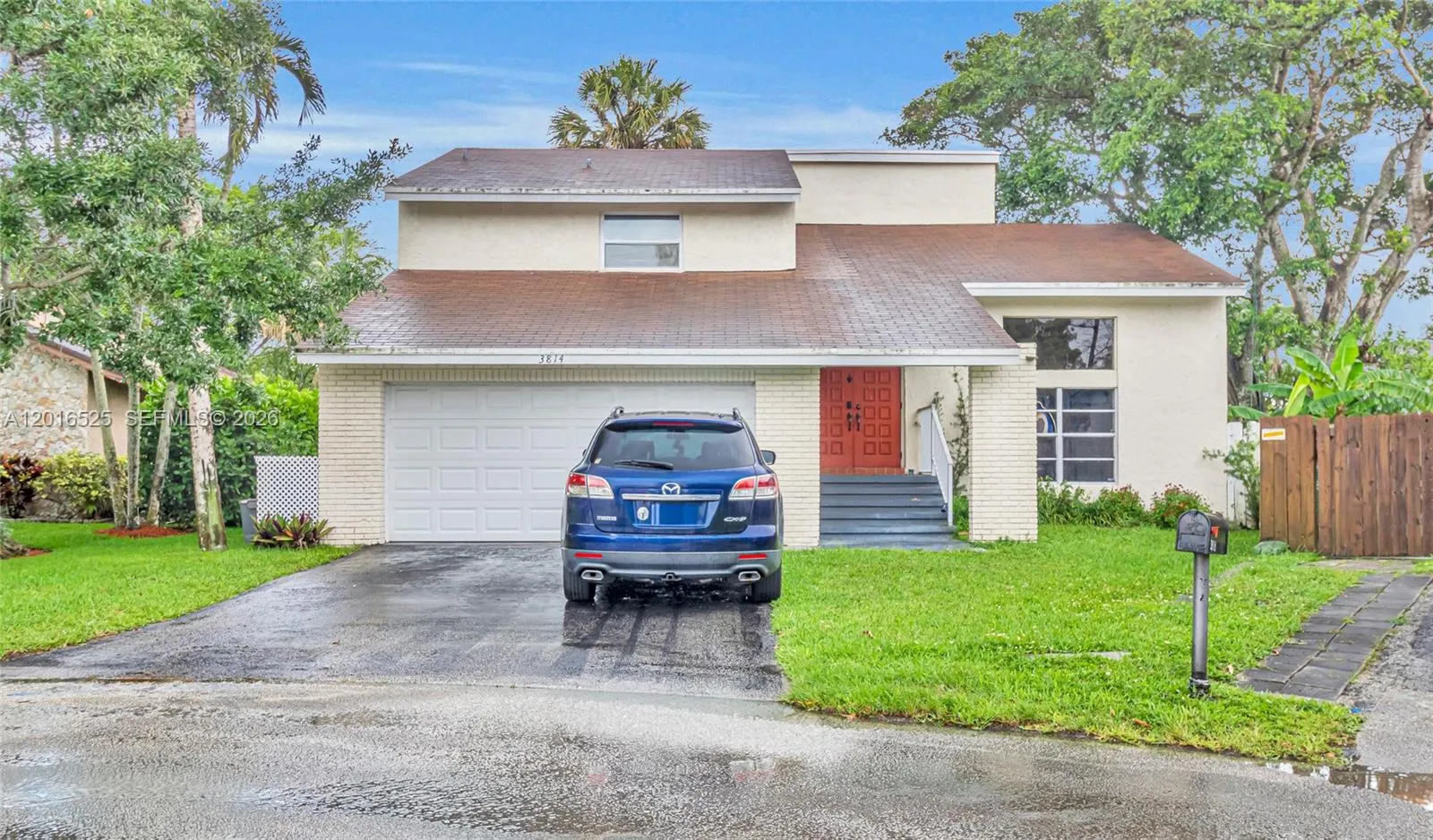 3 bedroom 2 bath for sale at 3814 NW 73rd Way, Coral Springs FL 33065