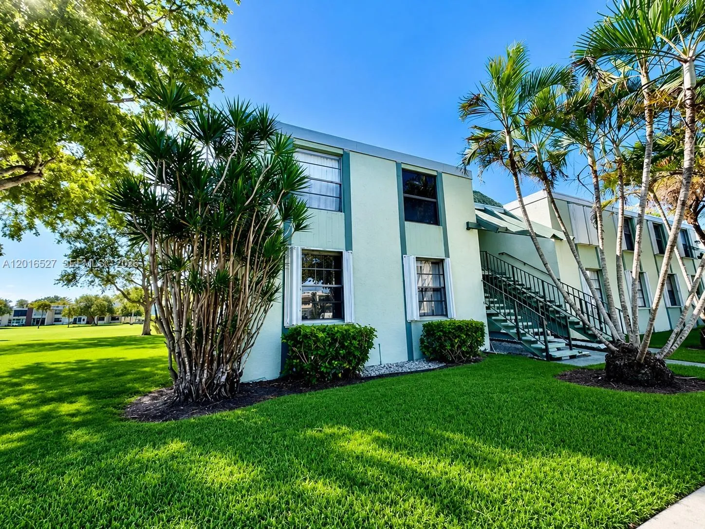 7396 NW 18th St # 101, Margate FL 33063