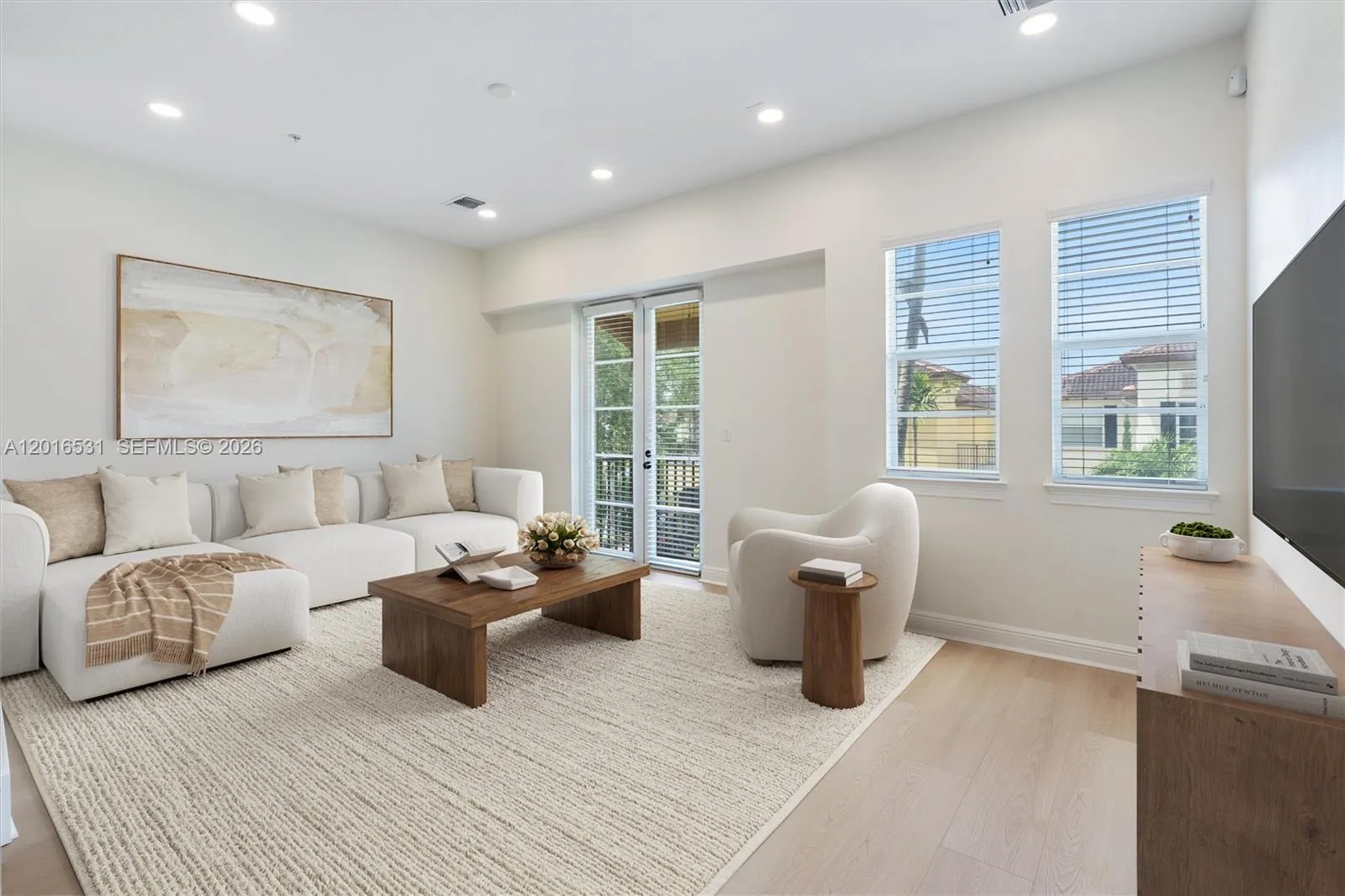 61 Via Floresta Dr, Boca Raton FL 33487