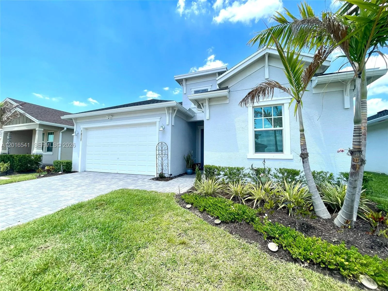 1217 SE Crosswood Way, Port St. Lucie FL 34984