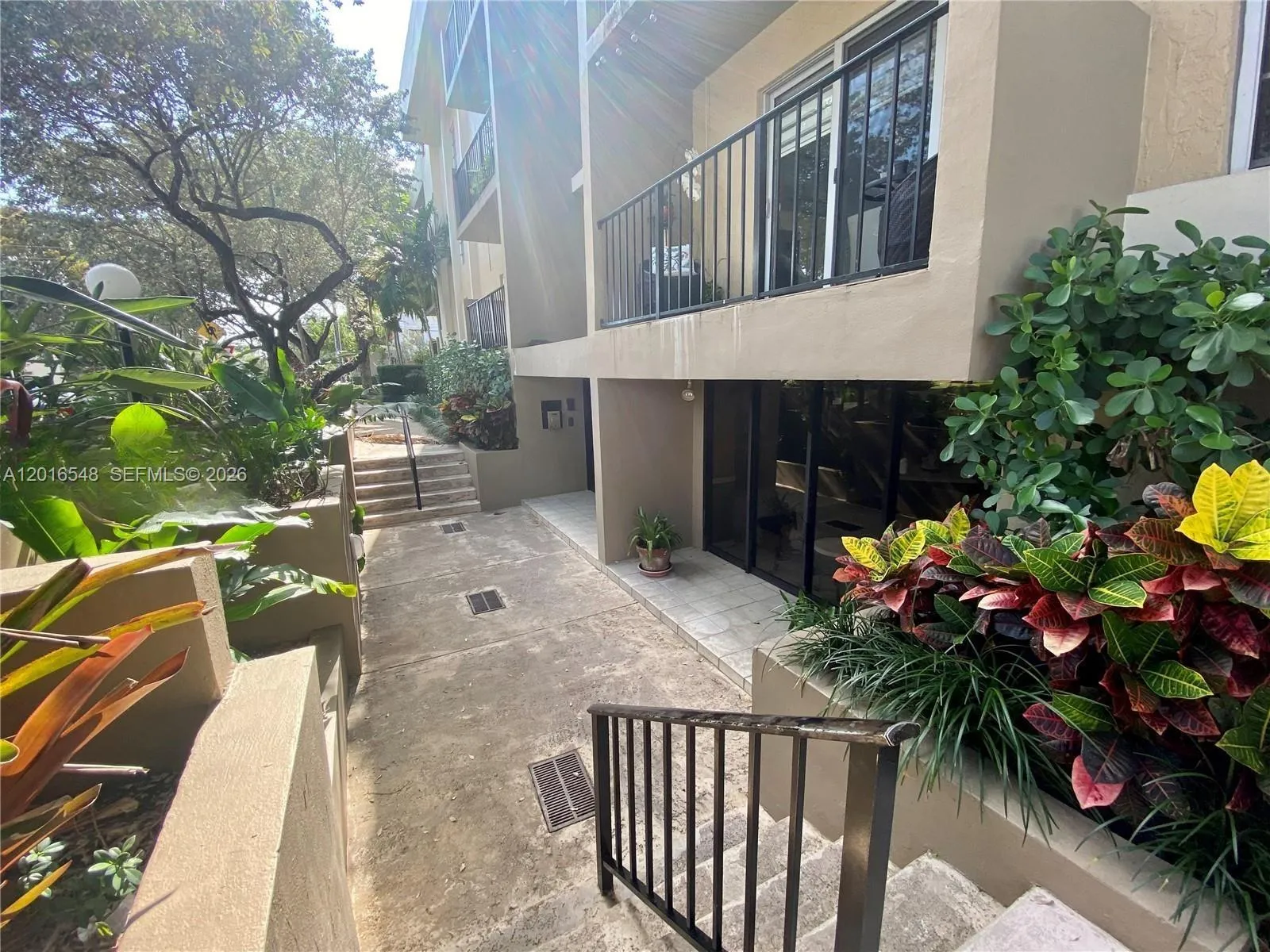 110 Salamanca Ave PH, Coral Gables FL 33134