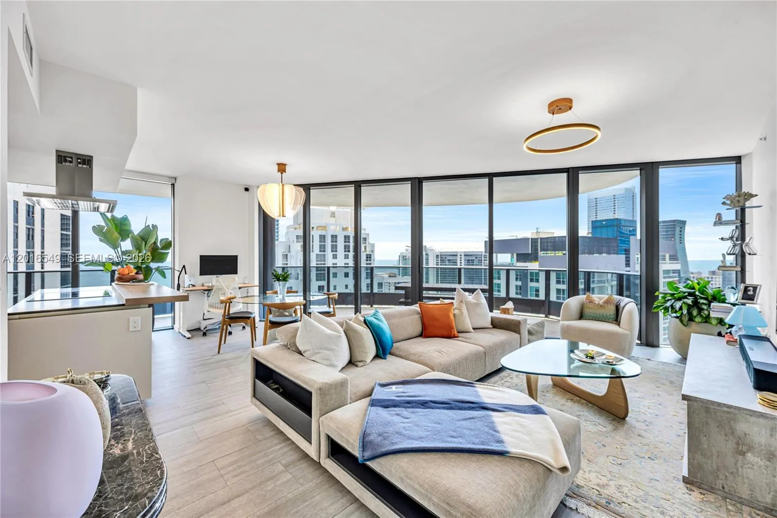 1000 Brickell Plz # 4601, Miami FL 33131