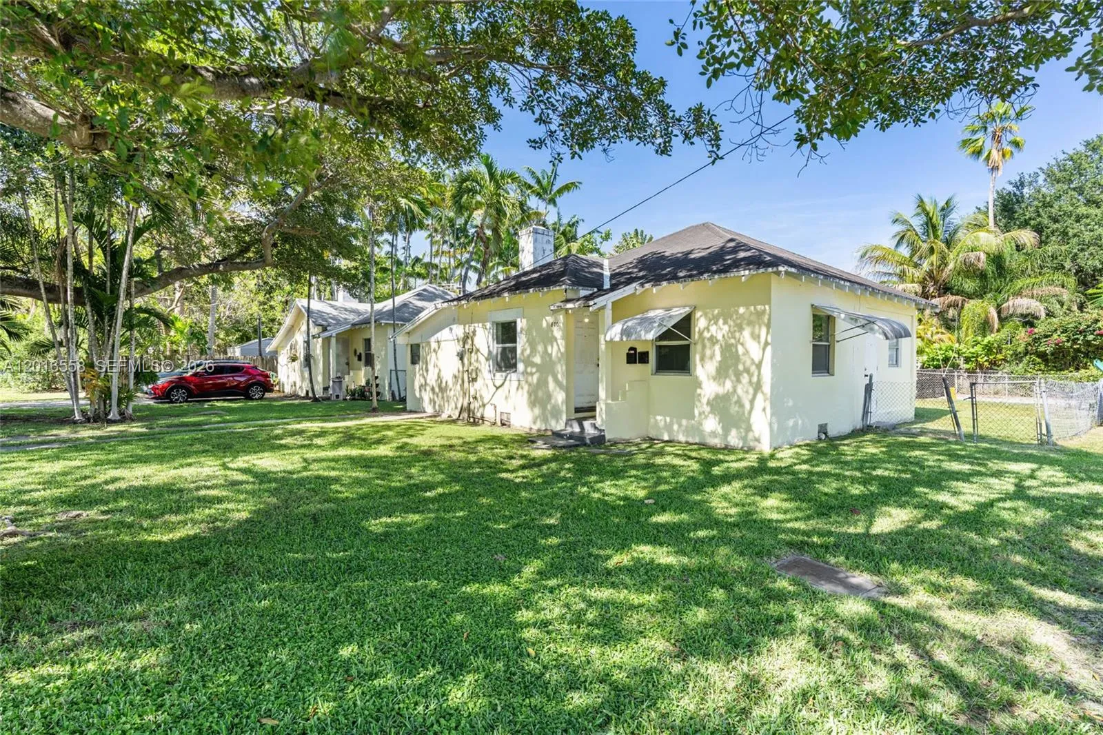 8701 NE 8th Ct, Miami FL 33138
