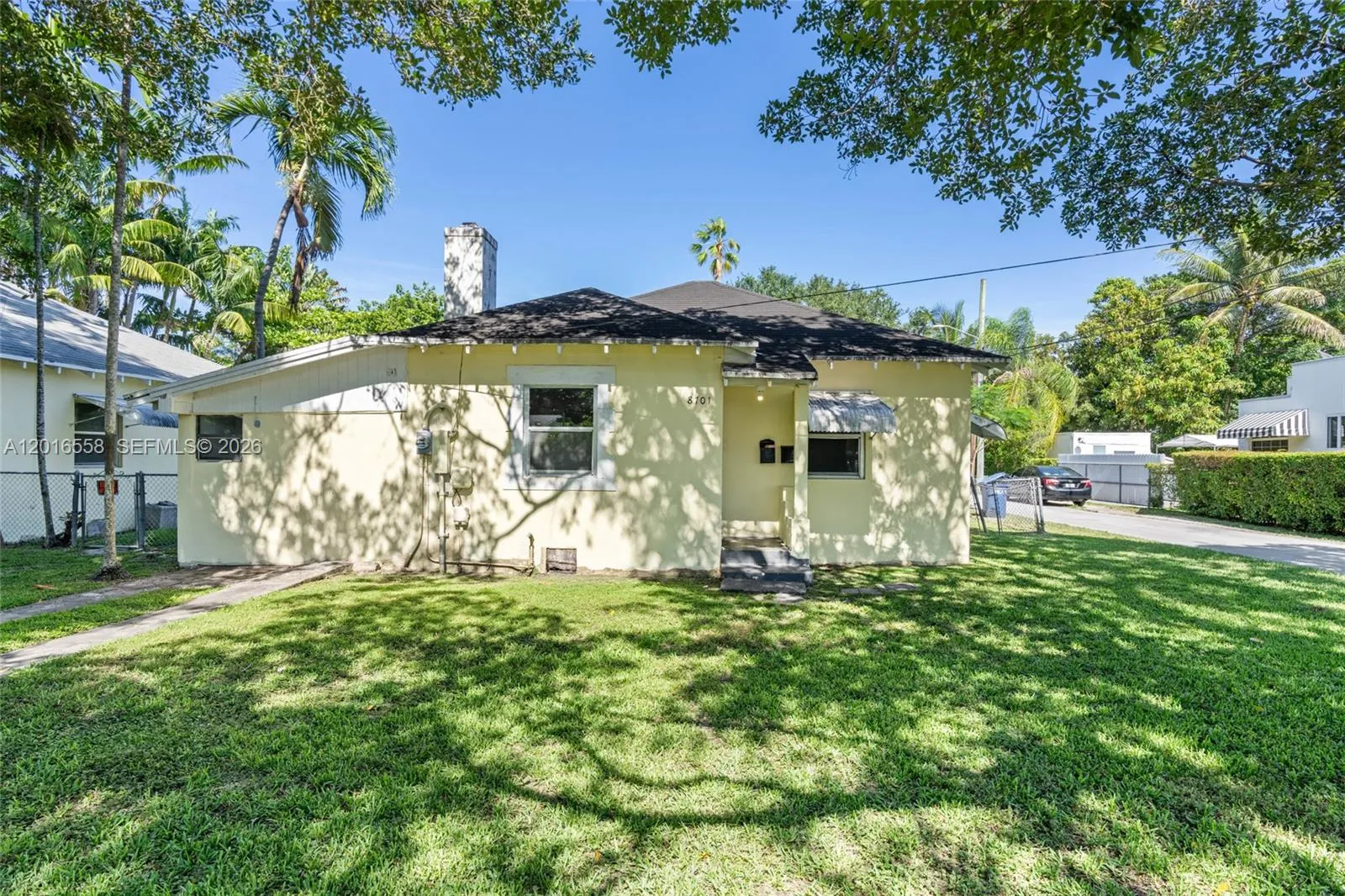 8701 NE 8th Ct, Miami FL 33138