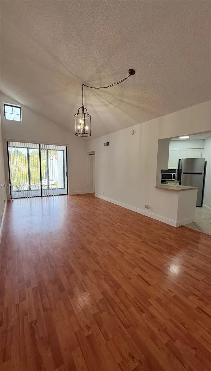 216 Lake Pointe Dr # 223, Oakland Park FL 33309