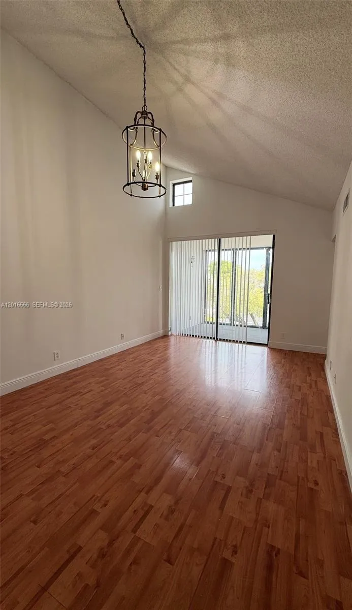 216 Lake Pointe Dr # 223, Oakland Park FL 33309