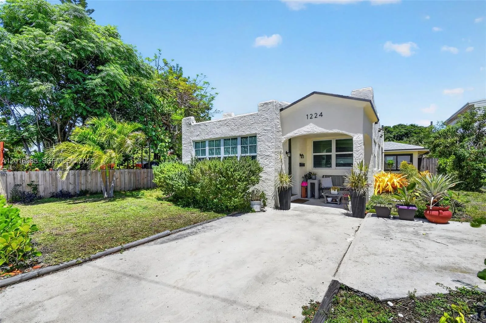 1224 N K St, Lake Worth FL 33460