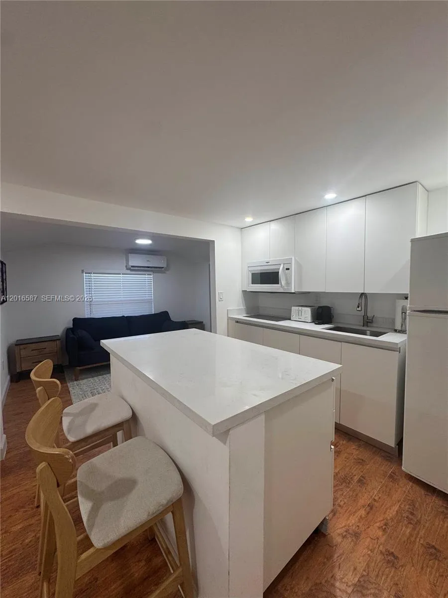 10805 NW 10th Ave Unit A, Miami FL 33168