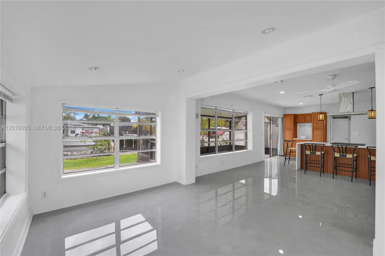 2718 Sherman St, Hollywood FL 33020