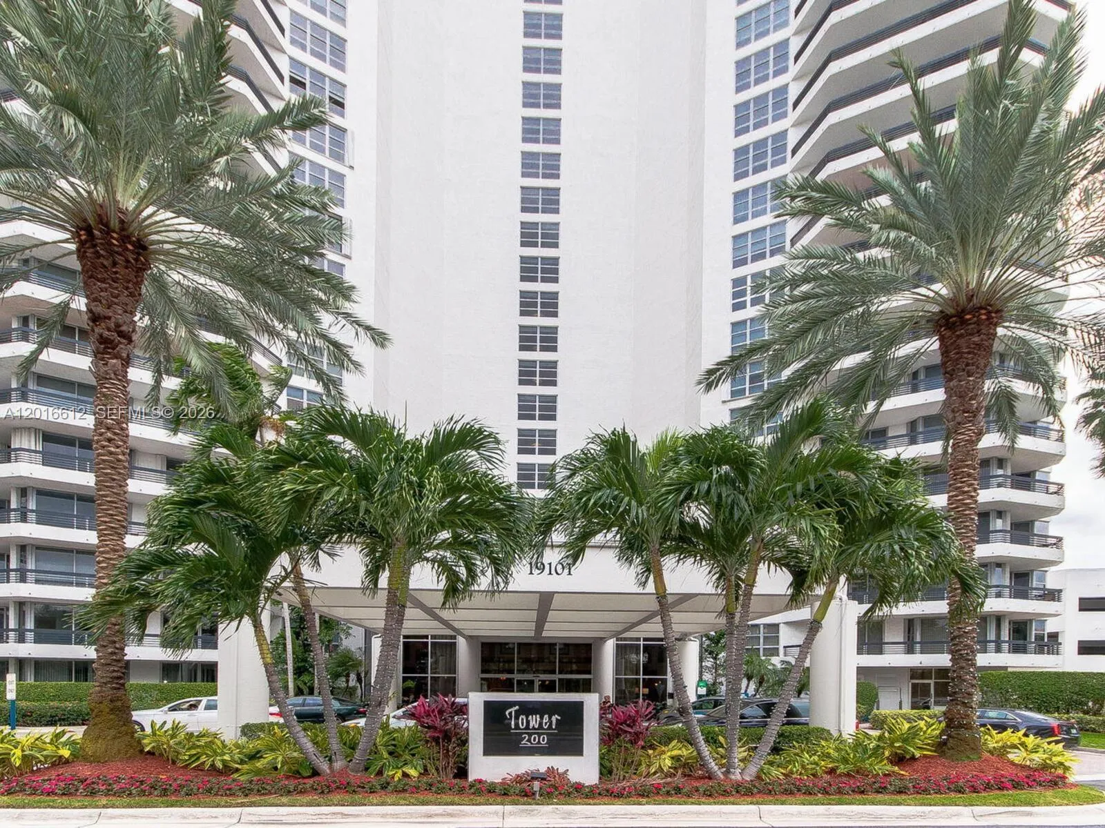 19101 NE 36th Ct # 112, Aventura FL 33180