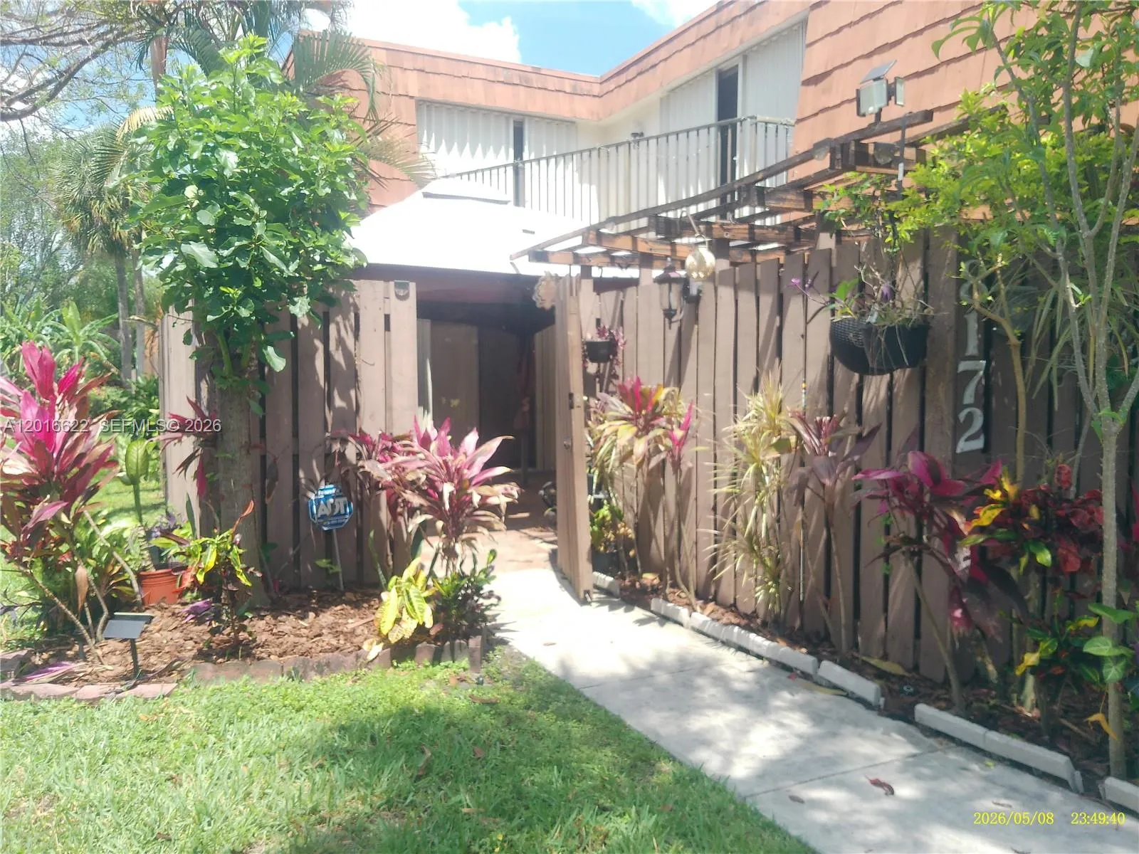 8172 S Coral Cir # 0, North Lauderdale FL 33068