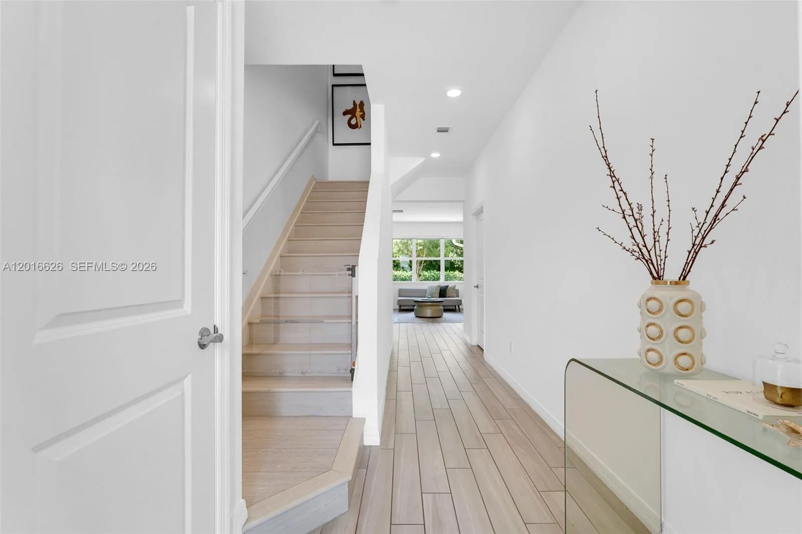 4774 Eucalyptus Dr, Hollywood FL 33021
