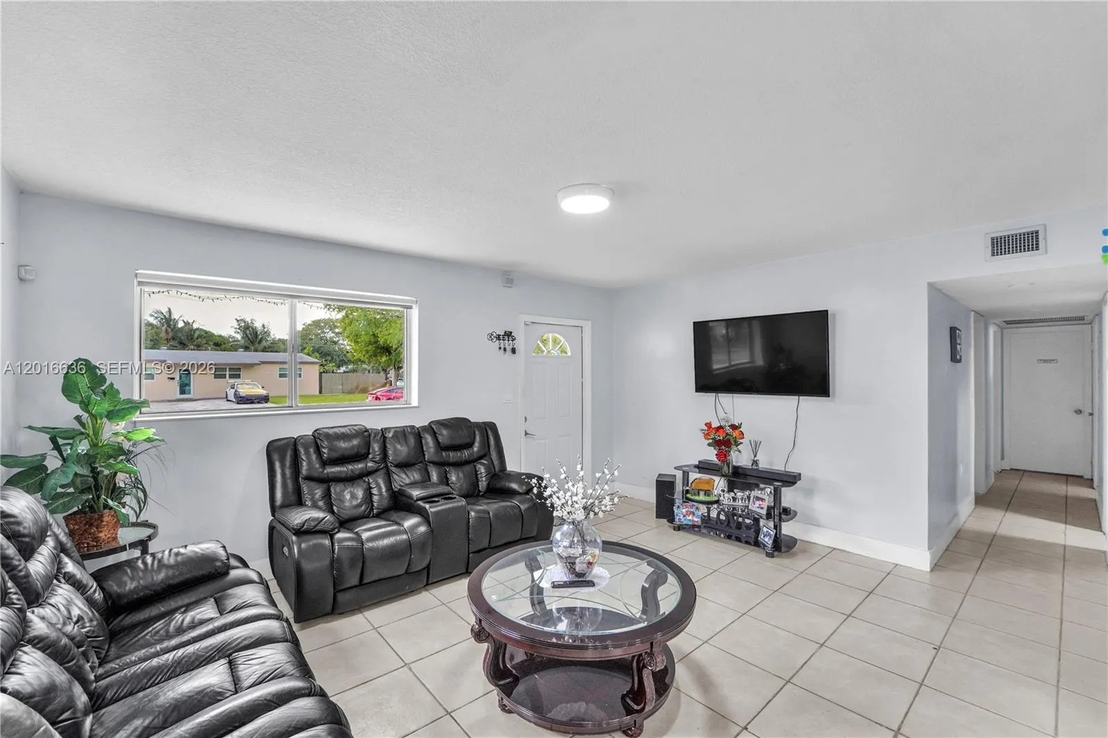 900 N 70th Ave, Hollywood FL 33024