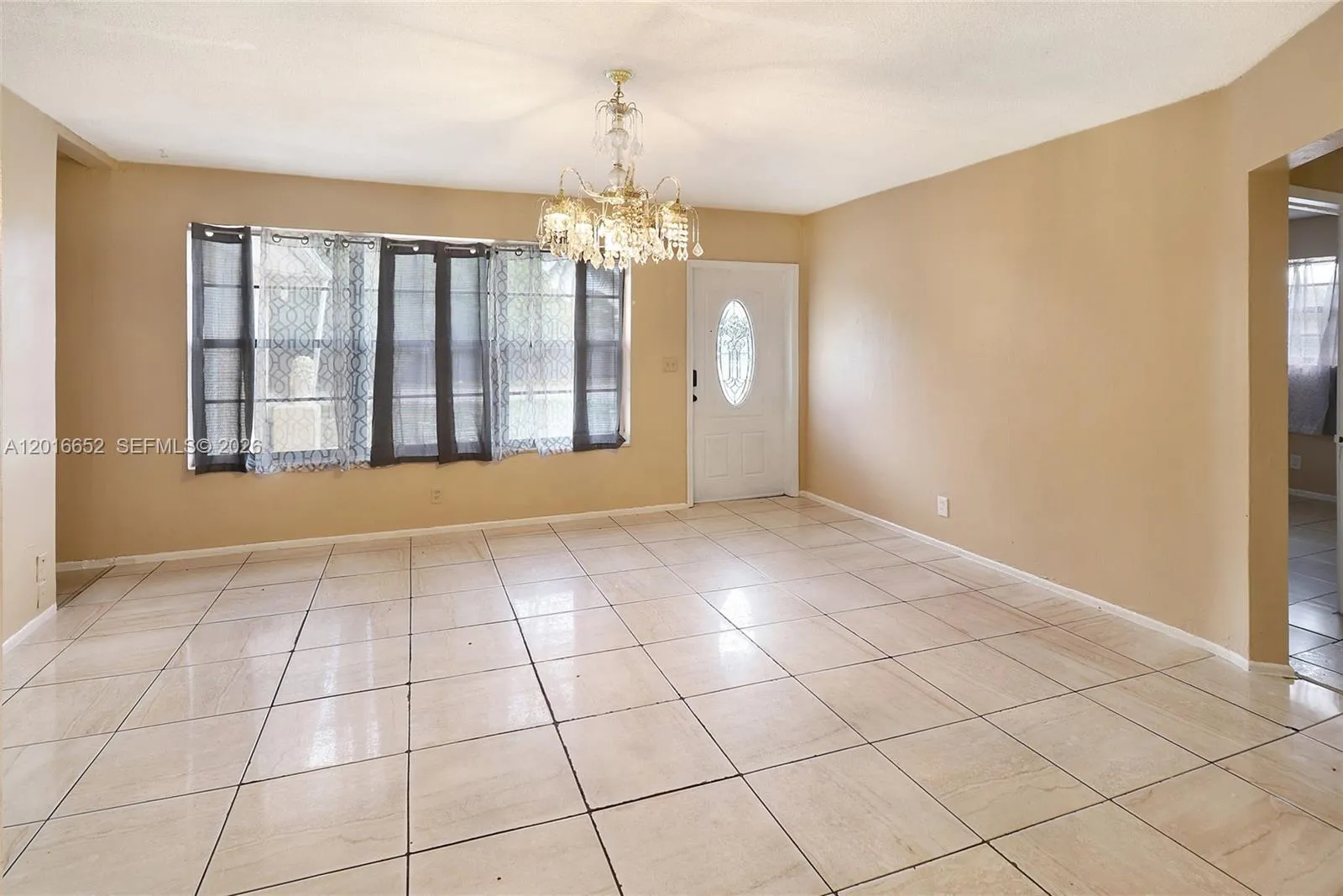 2001 NE 1st Ave # 1, Pompano Beach FL 33060