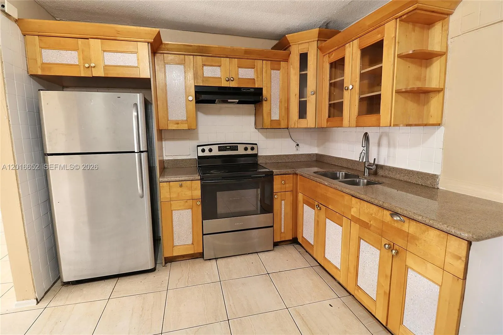 2001 NE 1st Ave # 1, Pompano Beach FL 33060