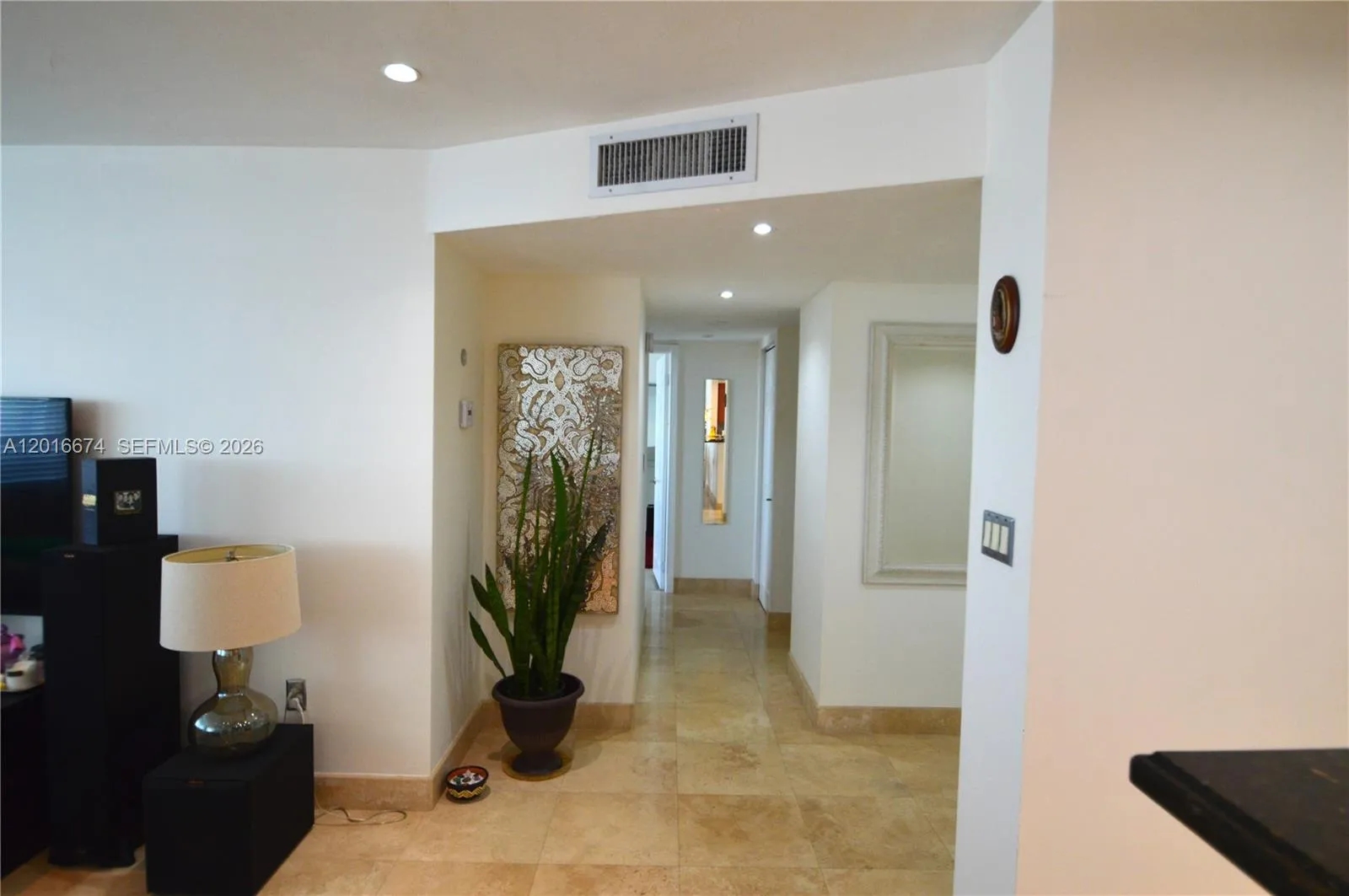 2780 NE 183rd St, Aventura FL 33160