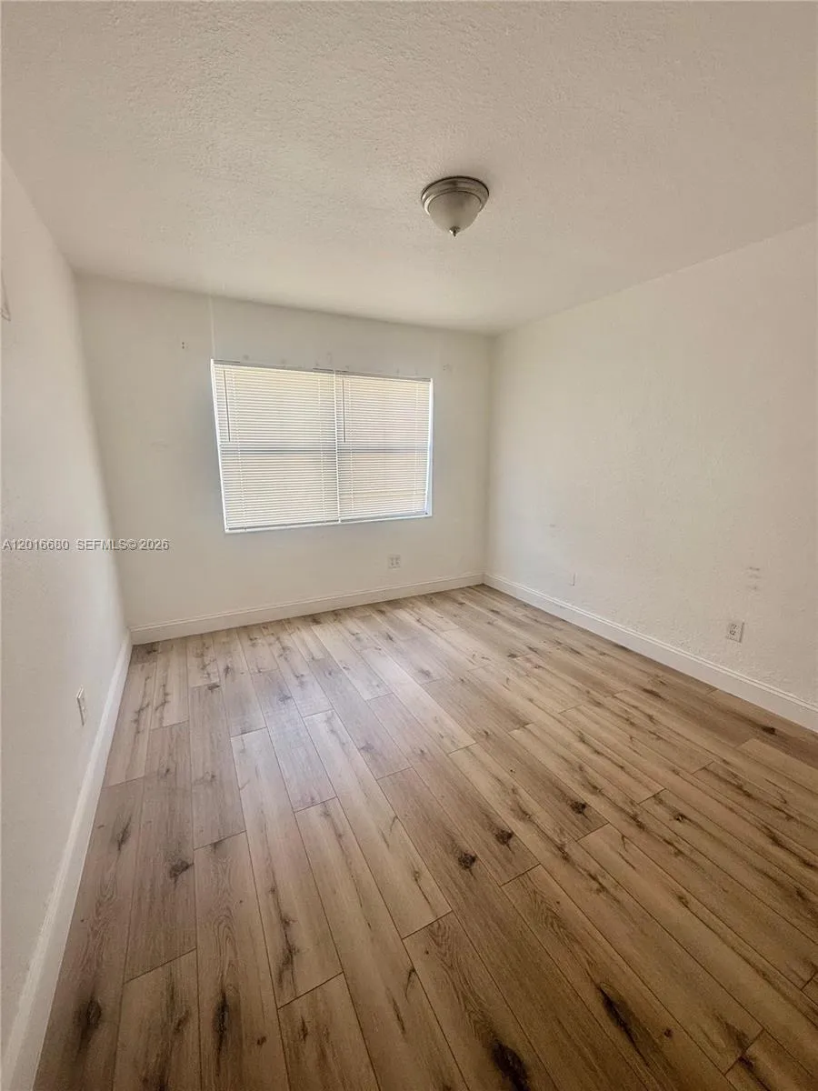 18200 NW 20th Ave # 8, Miami Gardens FL 33056