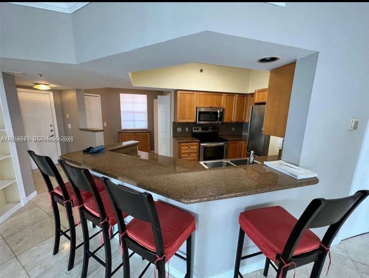 3255 NE 184th St # 12511, Aventura FL 33160