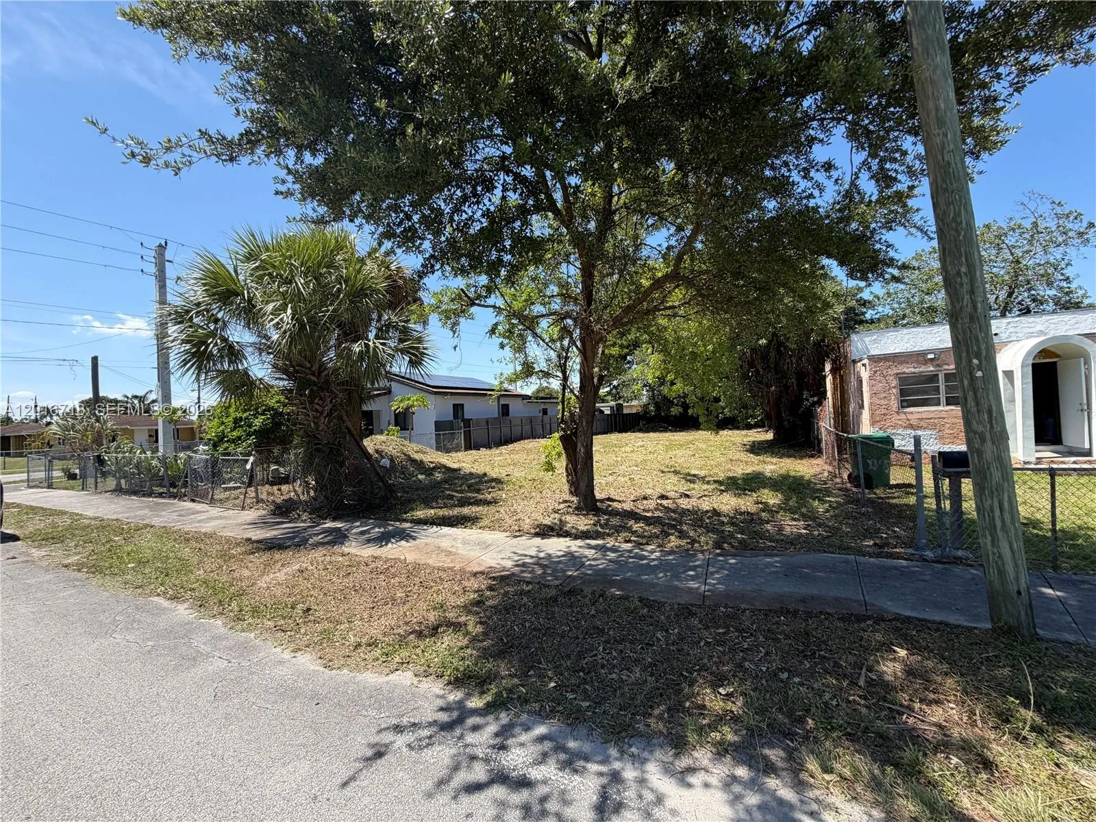 2381 NW 63rd st, Miami FL 33147
