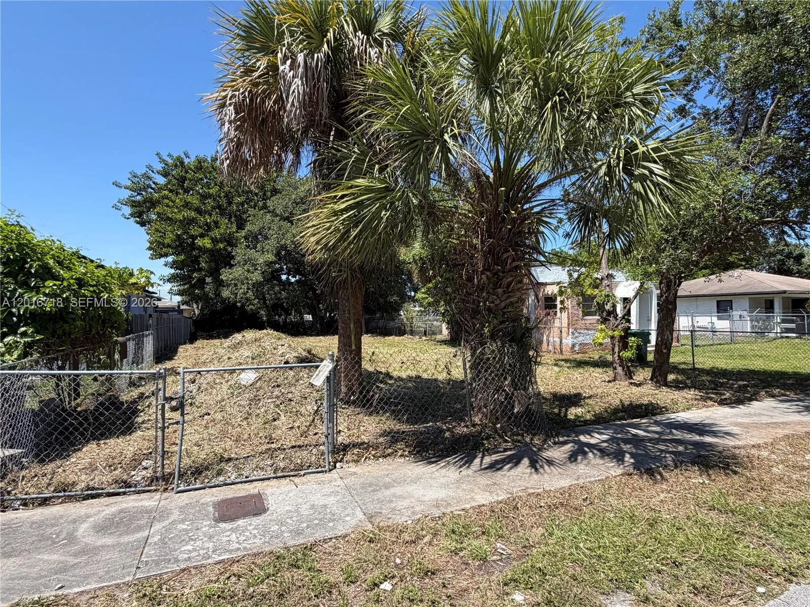 2381 NW 63rd st, Miami FL 33147