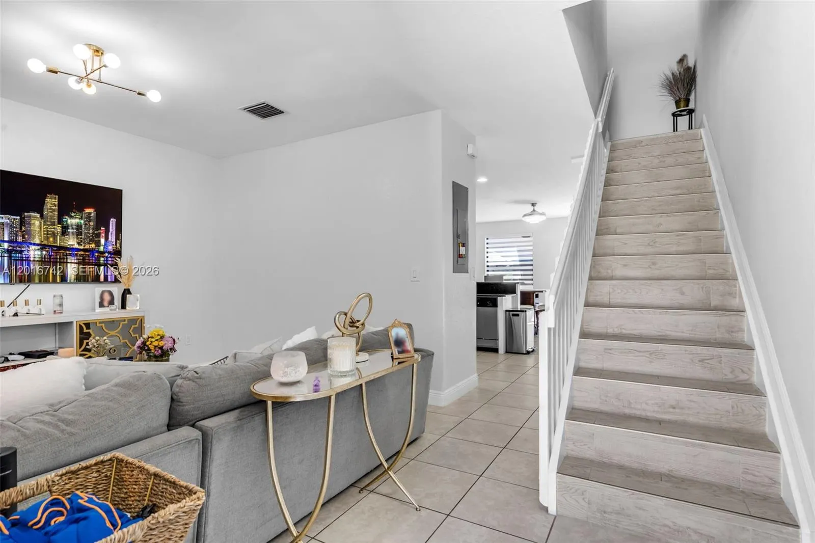 8936 W 35th Ln, Hialeah FL 33018