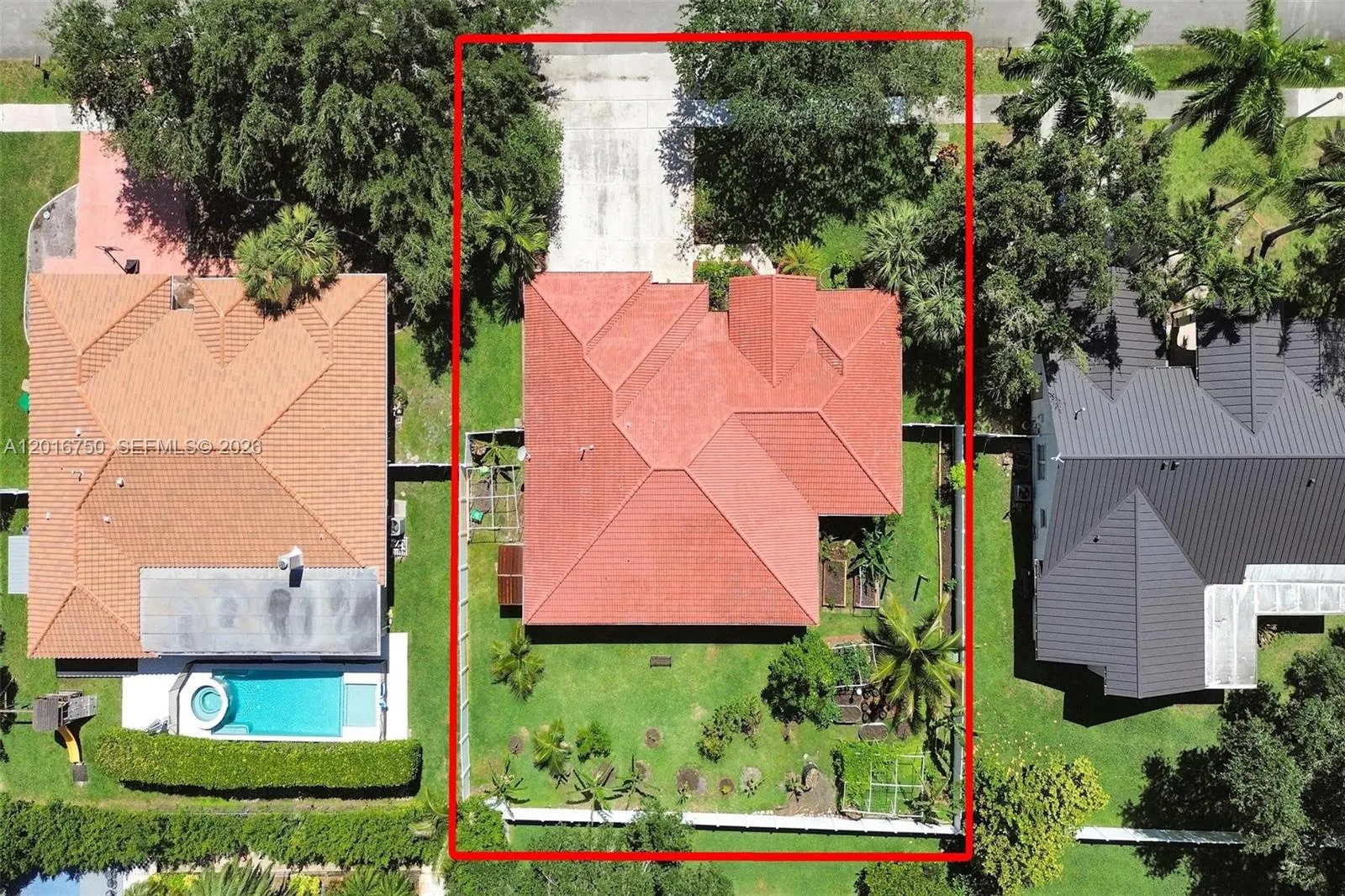 4401 SW 74th Ter, Davie FL 33314