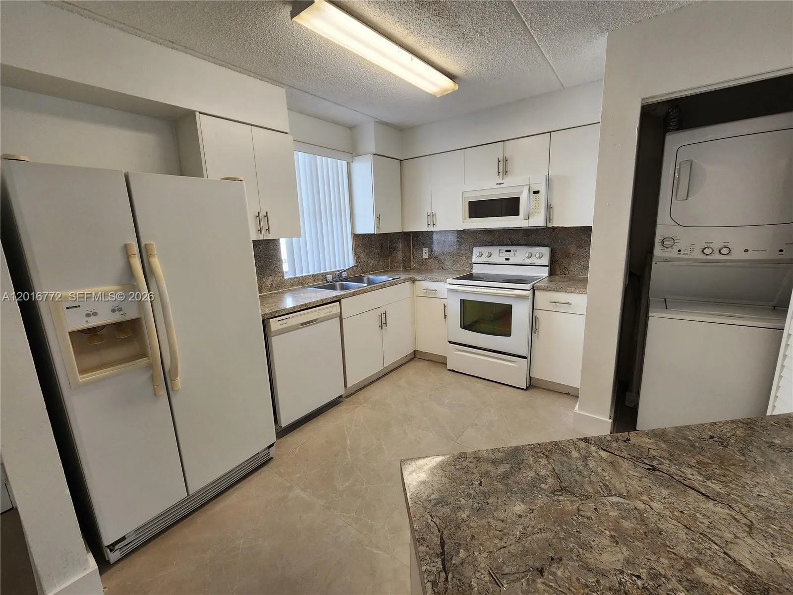 6065 NW 186th St # 208, Hialeah FL 33015