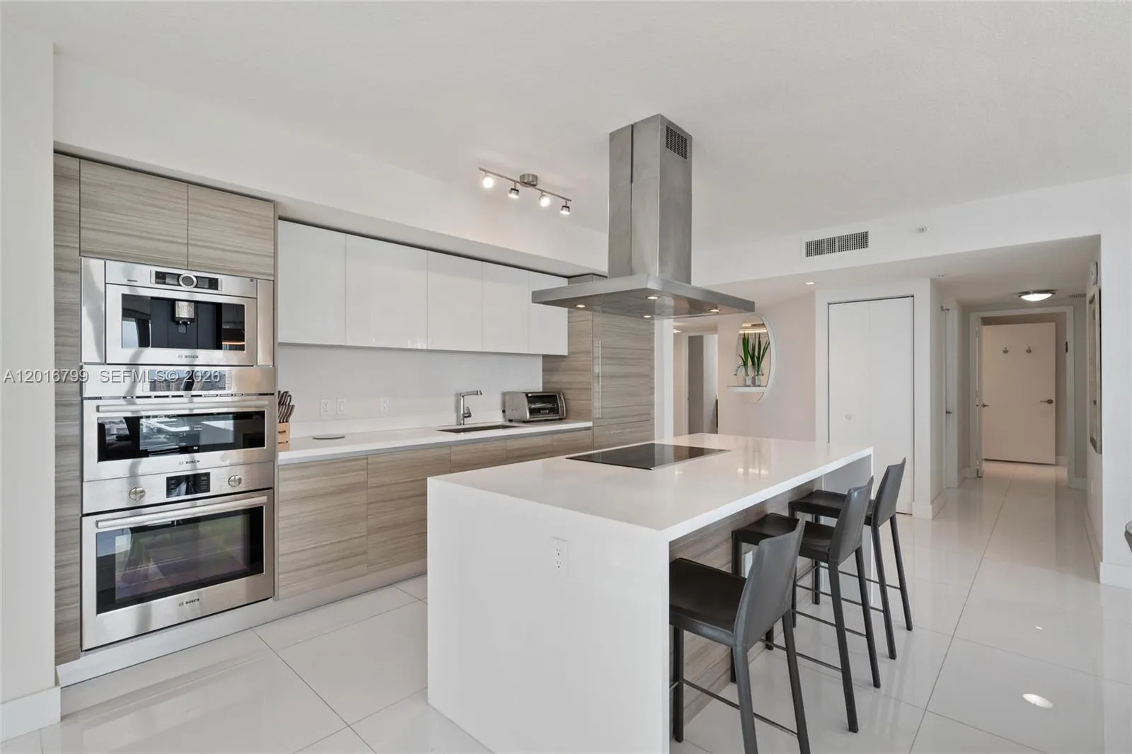 300 Sunny Isles Blvd # 1501, Sunny Isles Beach FL 33160