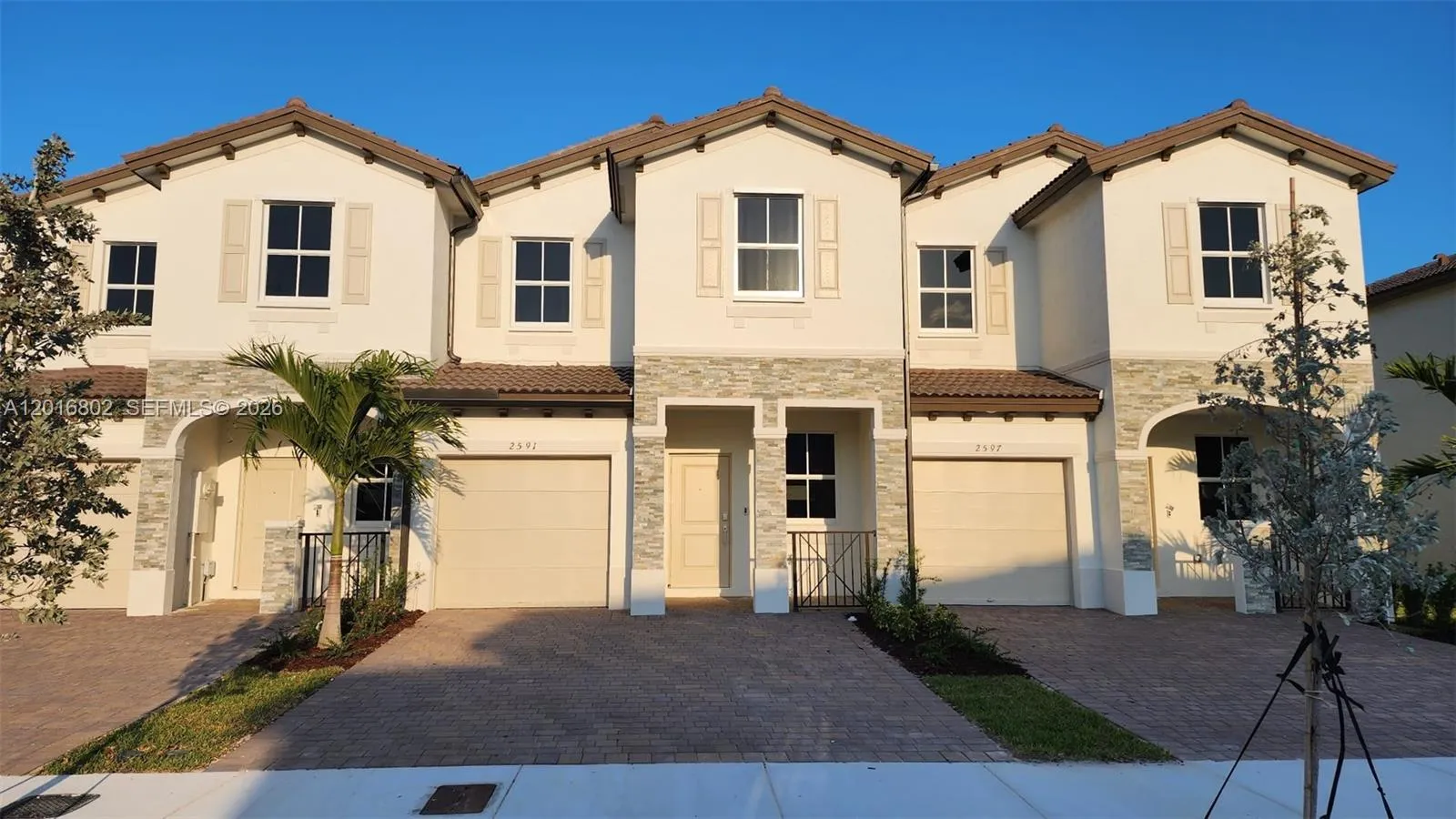 2591 SE 25th Ter, Homestead FL 33035