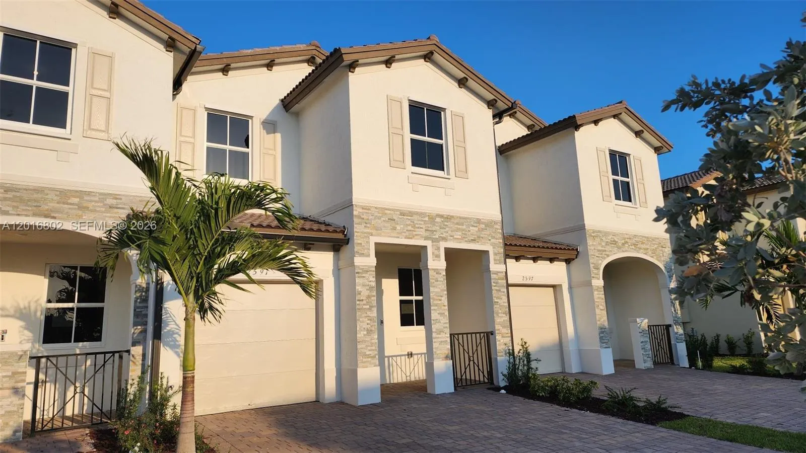 2591 SE 25th Ter, Homestead FL 33035