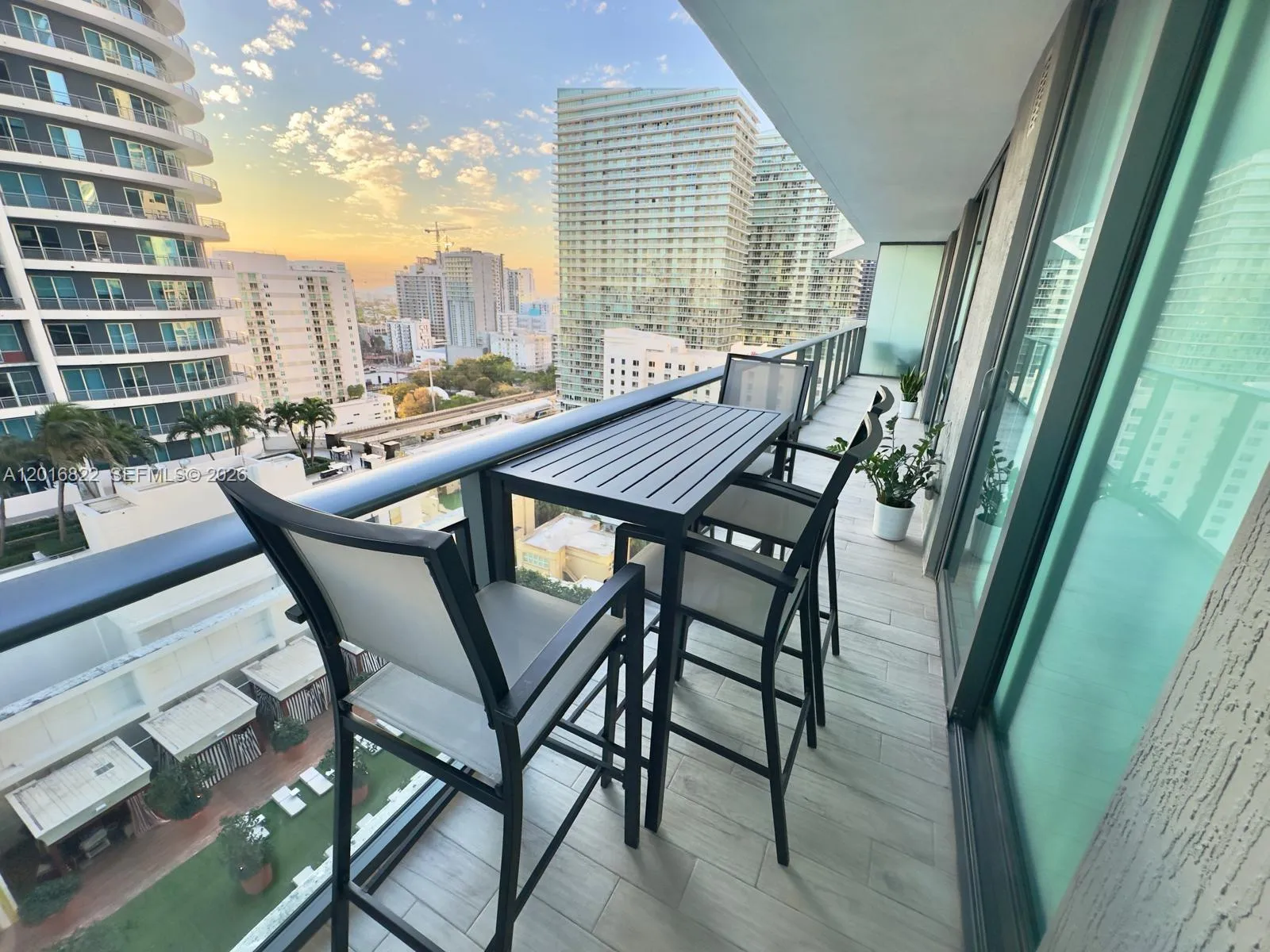 1300 S Miami Ave # 1709, Miami FL 33130