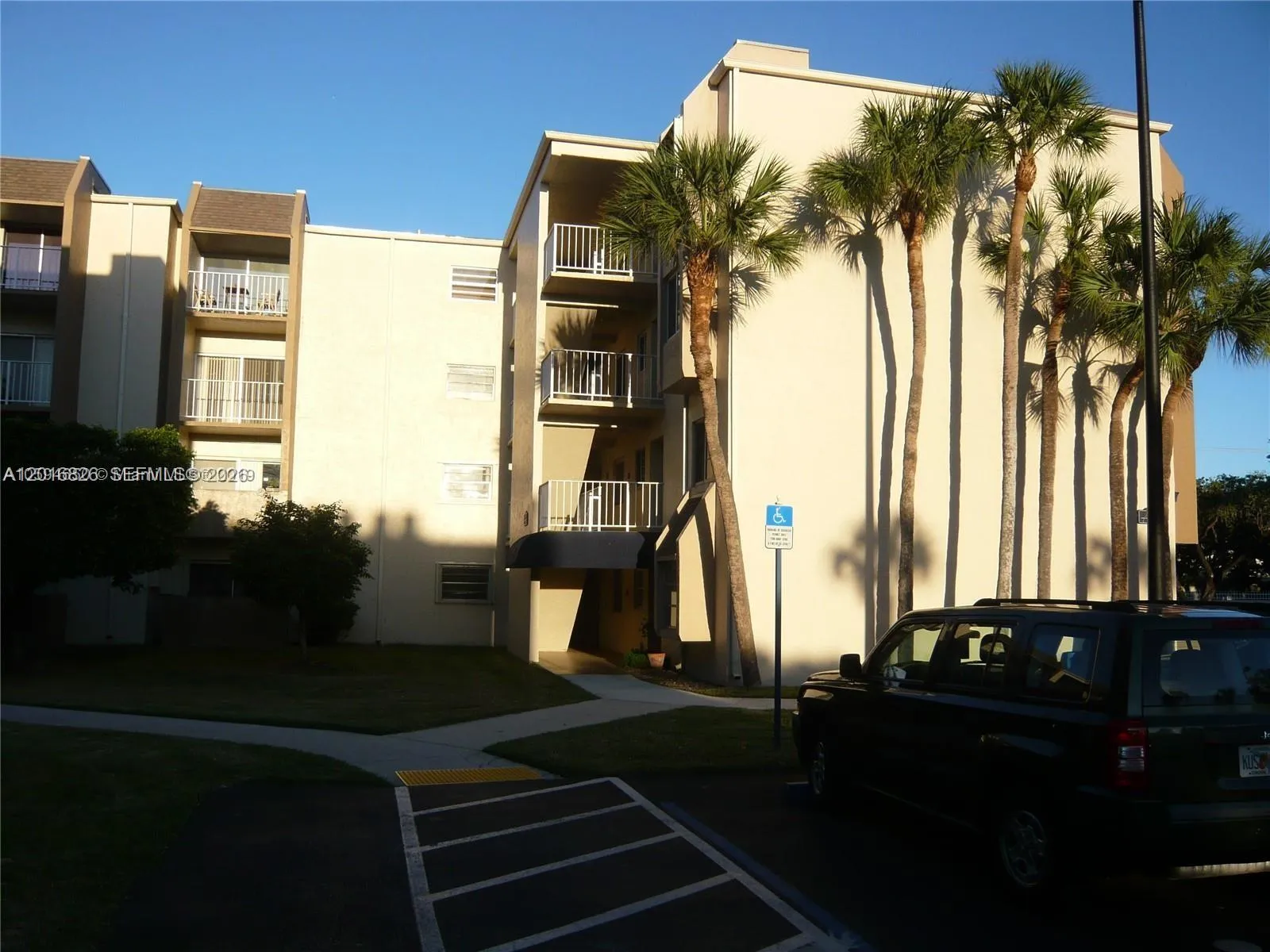 7715 SW 86th St # 405, Miami FL 33143