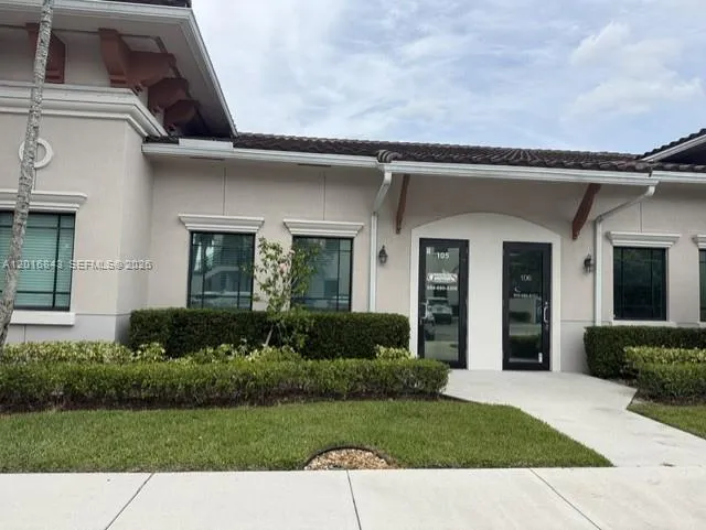 10600 Griffin Rd # 105, Cooper City FL 33328